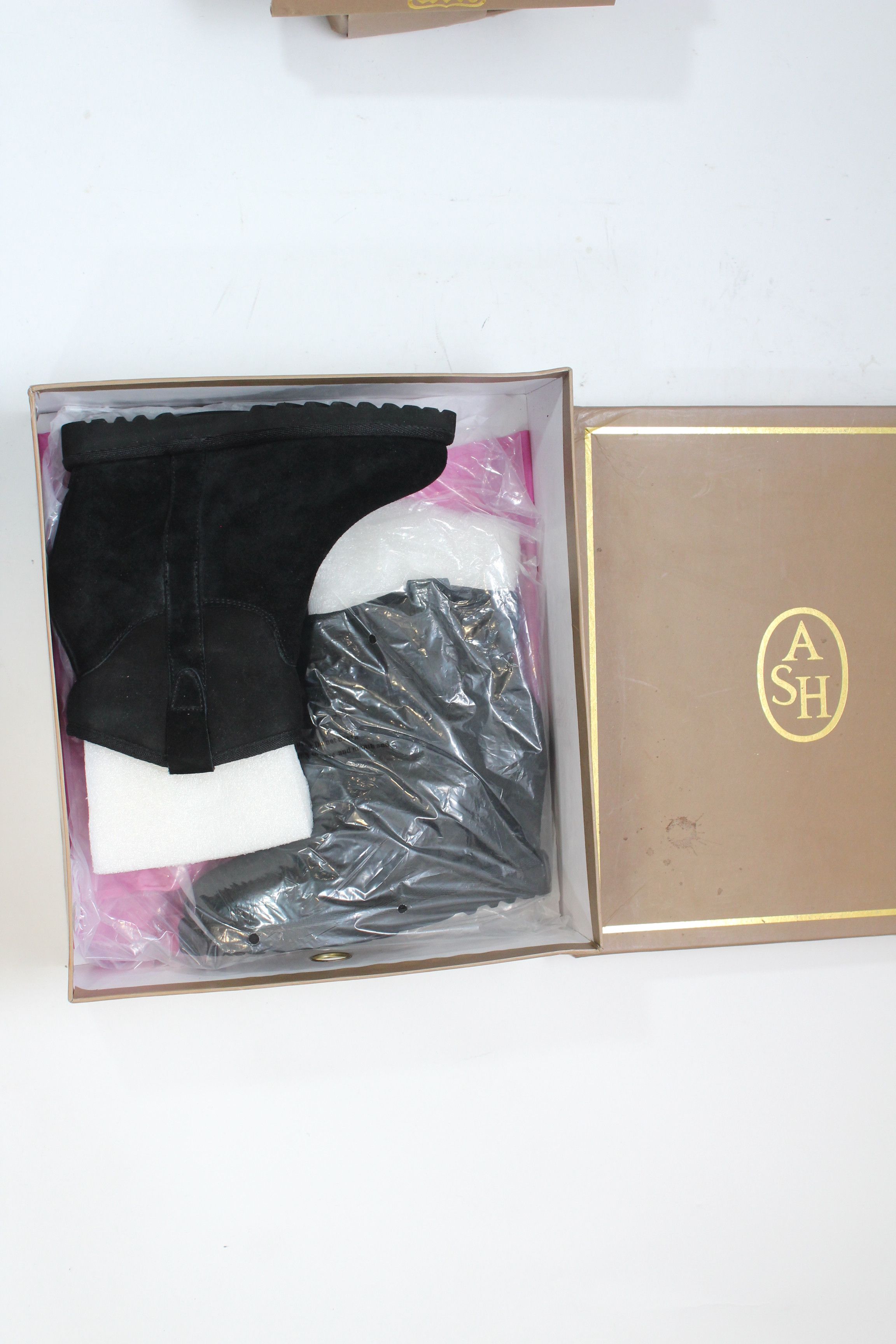 image of Ash Yakoo Boots Womens Size 38 Authentic Hype in Black