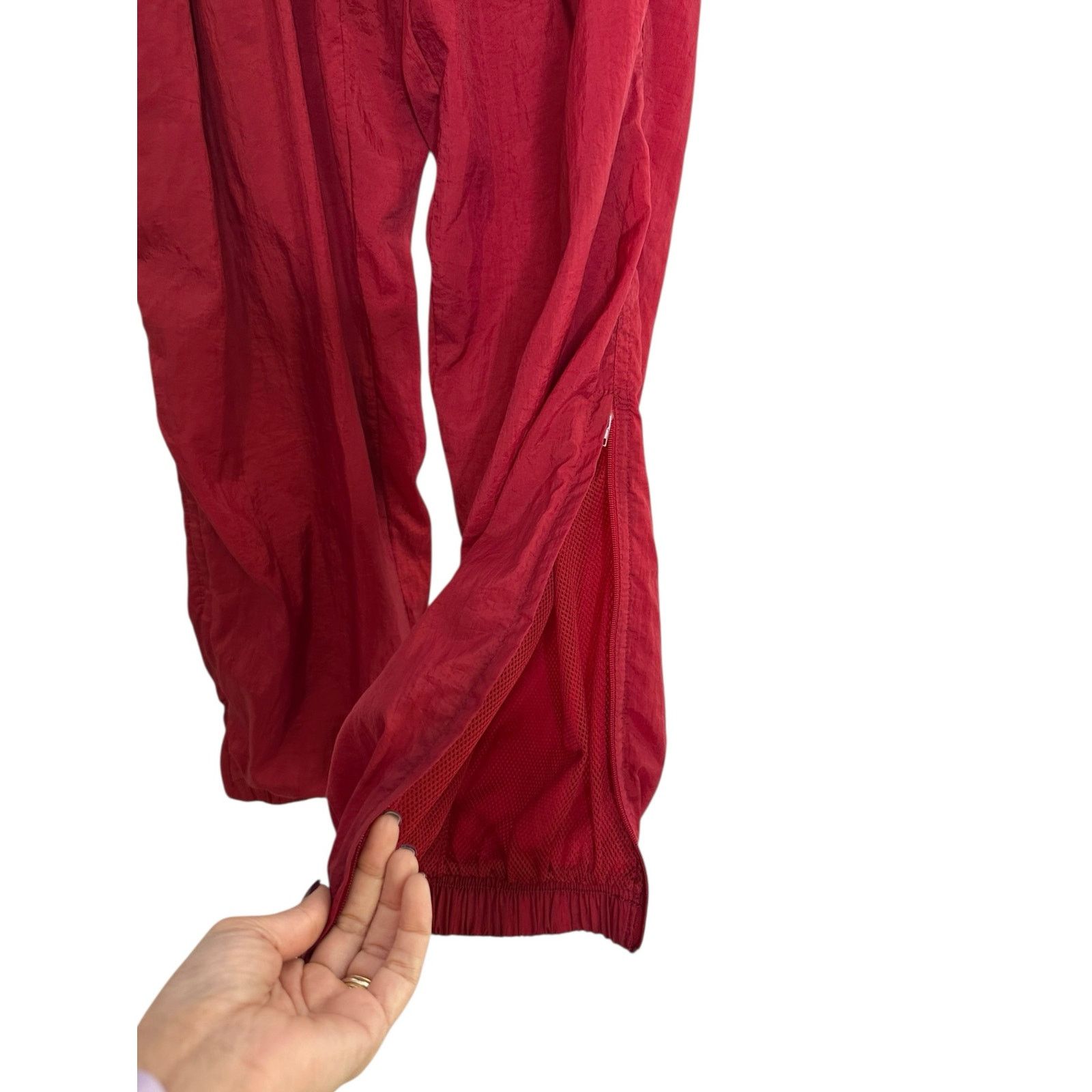 Nike Nike sports vintage red pleated windbreaker pants size M Size 30" / US 8 / IT 44 - 7 Thumbnail