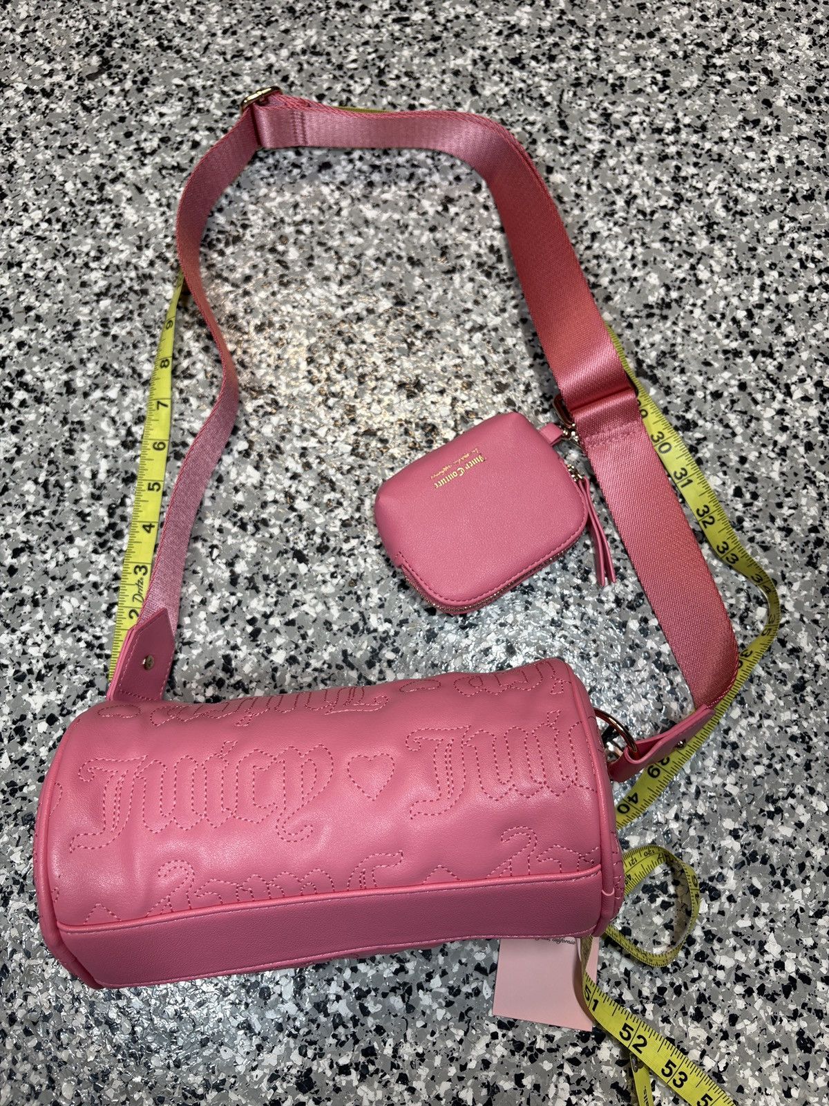 Juicy Couture Vintage Y2K Juicy Couture Hot Pink Puff Roll Crossbody Bag Size ONE SIZE - 15 Thumbnail