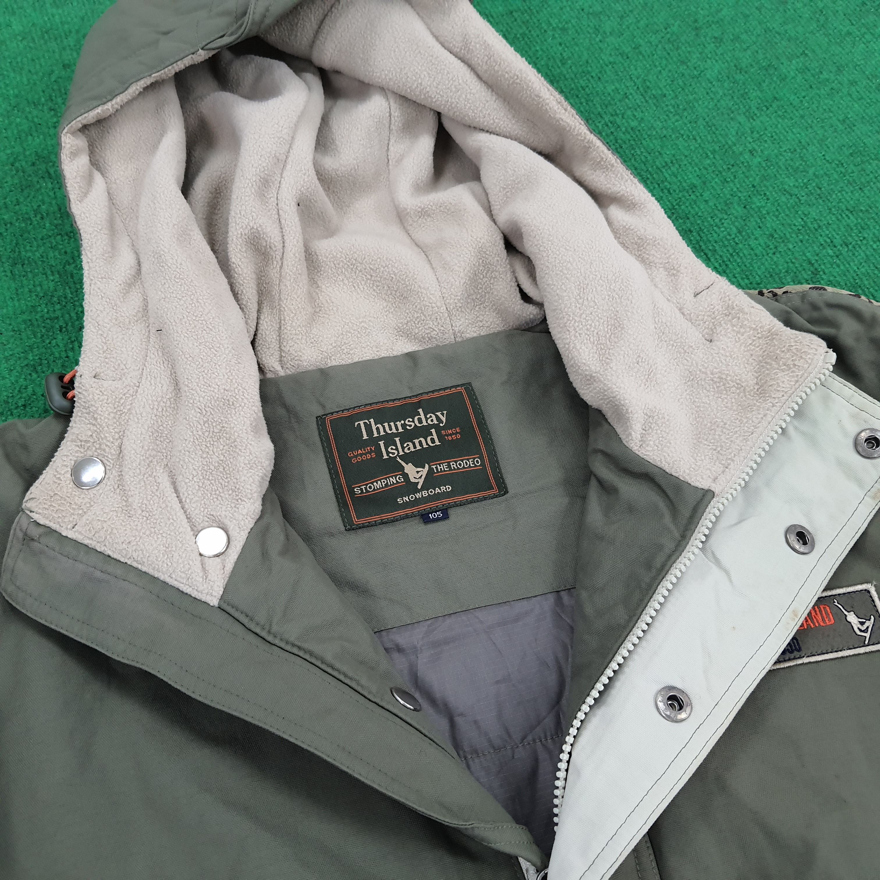 Vintage Vintage Snowboards Thursday Island Jacket Size US XL / EU 56 / 4 - 6 Thumbnail
