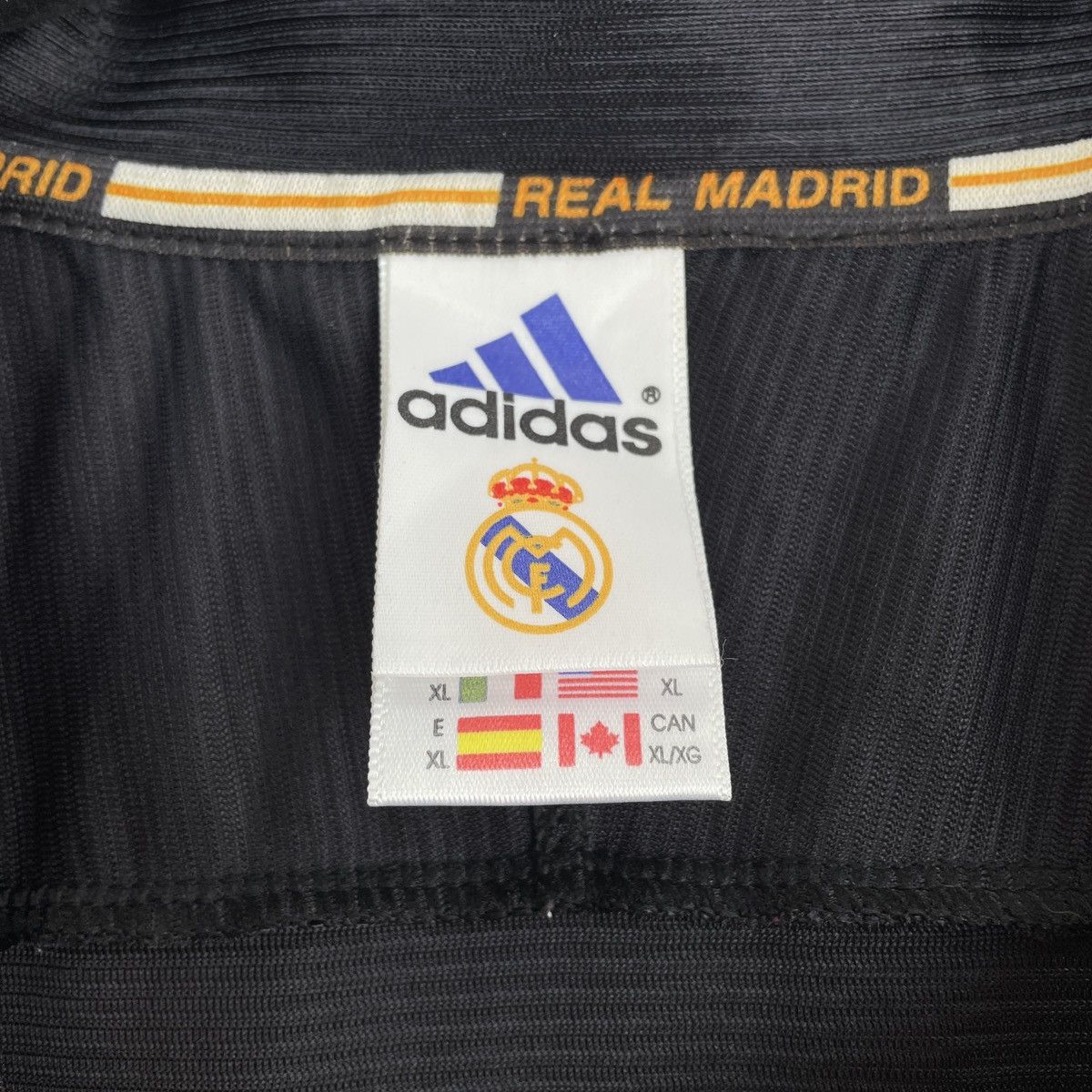 Adidas Vintage Real Madrid Away Jersey Shirt Rare 1999/2001 size XL Size US XL / EU 56 / 4 - 6 Thumbnail