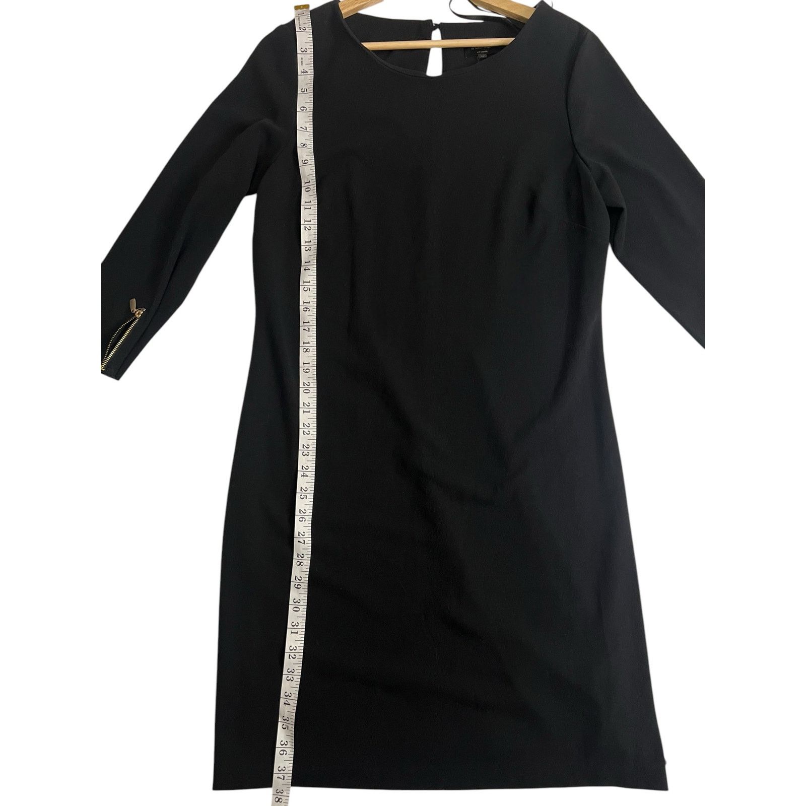 Laundry by Shelli Segal Laundry by Shelli Segal Black Midi Dress with Zipper Size 10 Size L / US 10 / IT 46 - 16 Thumbnail