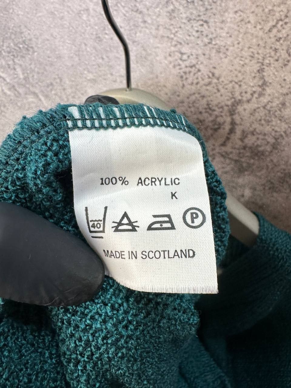 Pringle Of Scotland × Vintage Pringle of Scotland Acrylic Cardigan Sweater Moss Stitch Size US L / EU 52-54 / 3 - 14 Thumbnail