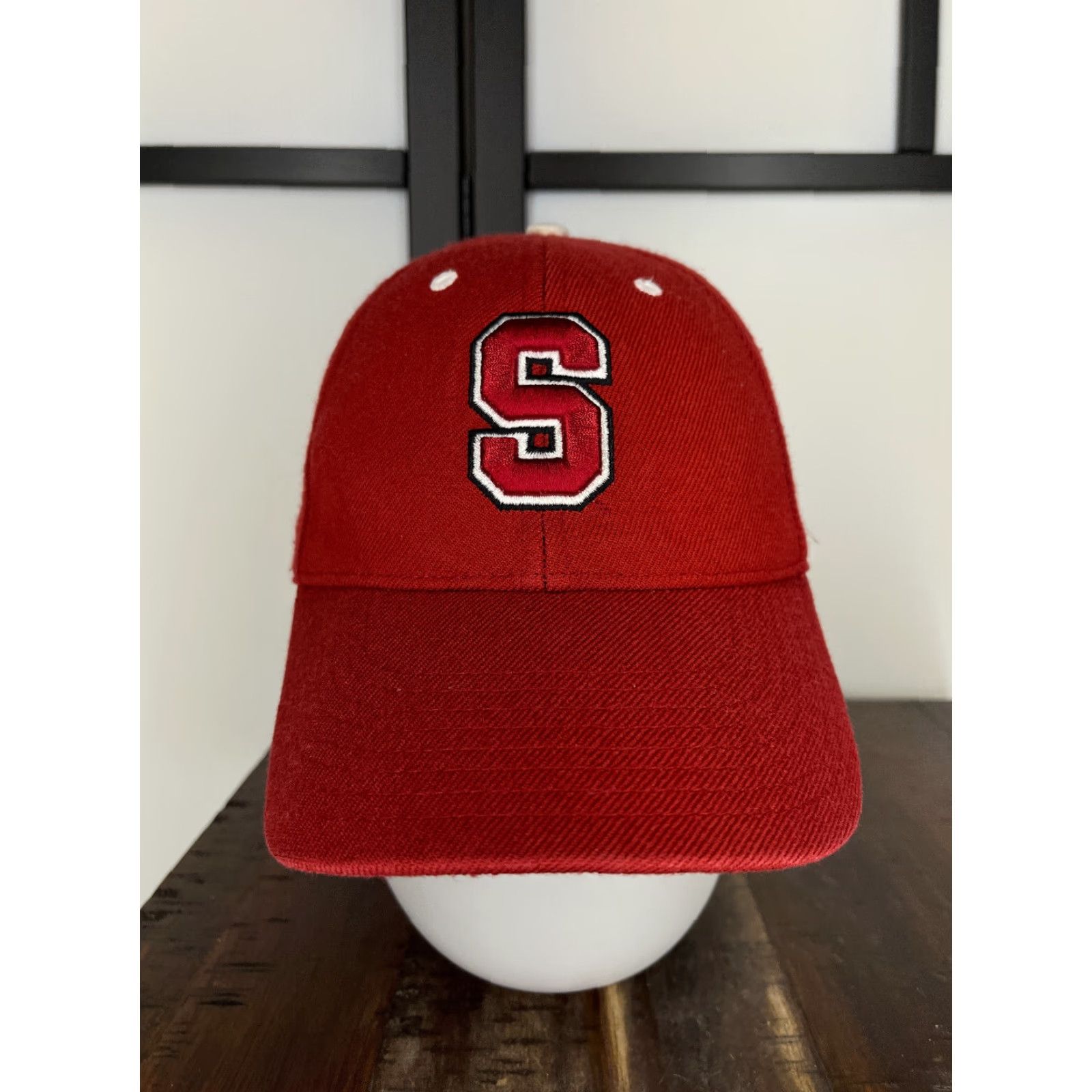 Nike VINTAGE Stanford Hat Cap Strap Back Adult OS Red Nike Baseball Cap Hats Unisex Adults OS Red 2004 Grand Open Roscoe Maples Pavilion Mens Size ONE SIZE - 2 Thumbnail