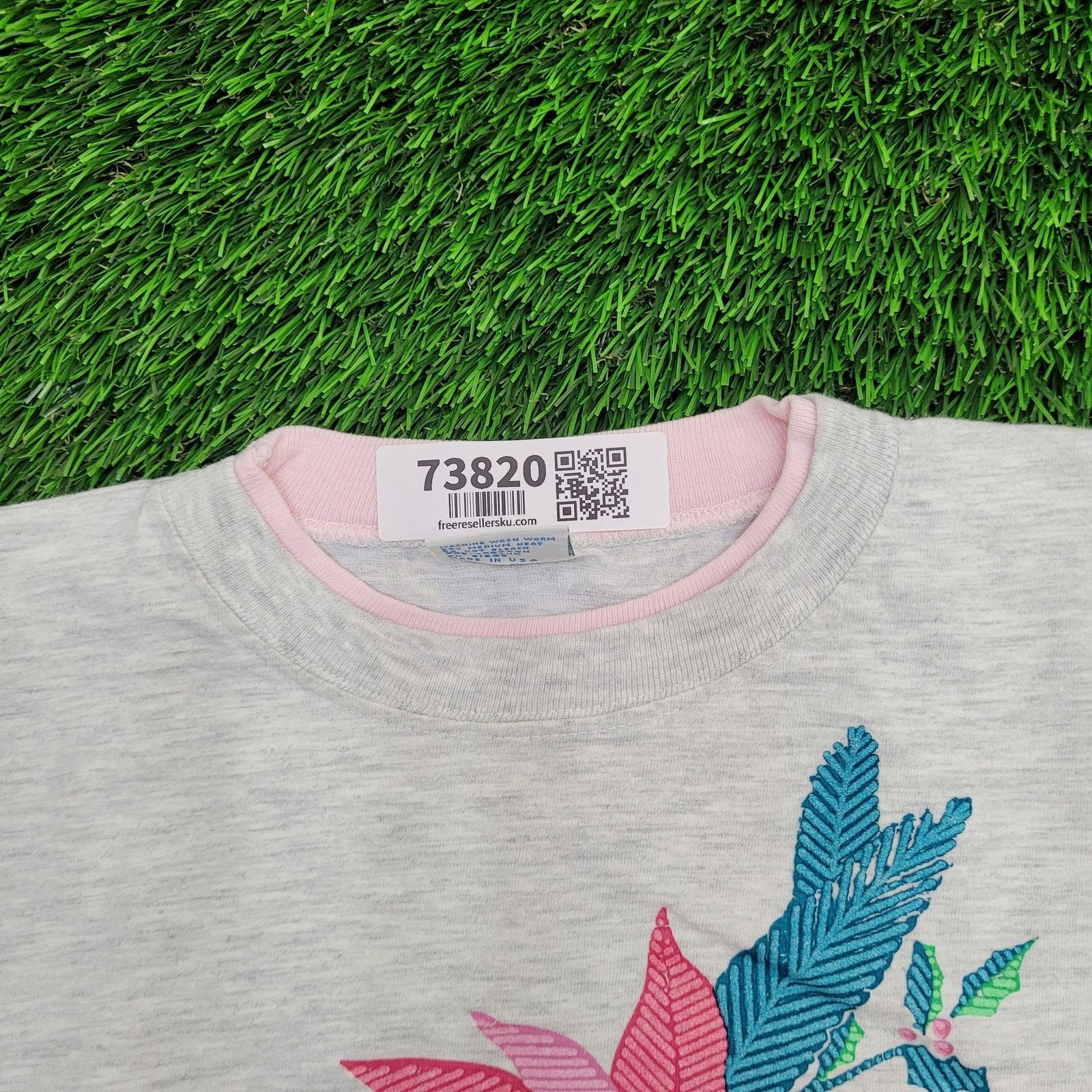 Vintage VTG Poinsettia Flower T-Shirt Womens M/L Pink Gray 90s USA Size L / US 10 / IT 46 - 2 Thumbnail