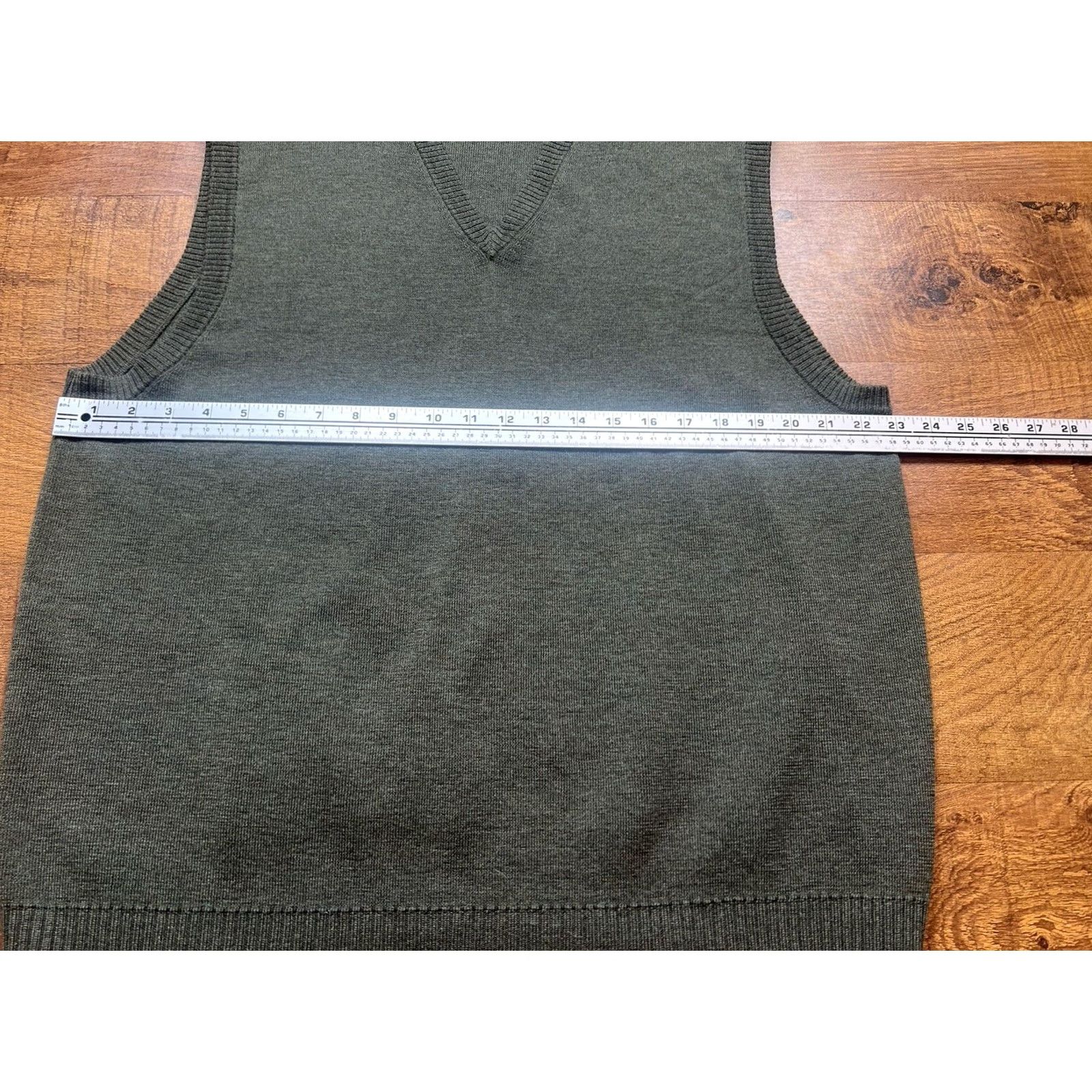 Lands' End VINTAGE Lands’ End Sweater Vest Mens XL Green Wool V-Neck Knit Sleeveless Size US XL / EU 56 / 4 - 7 Thumbnail