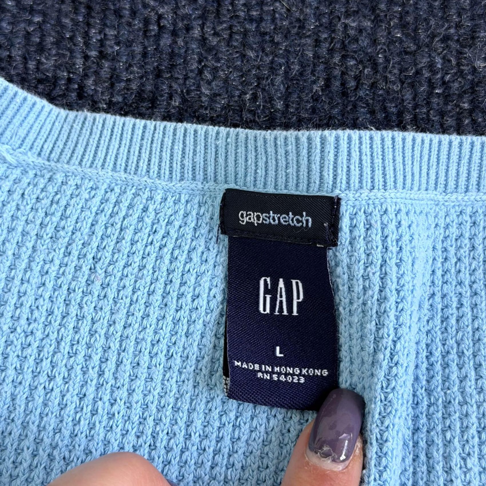 Gap VINTAGE Gap Sweater Womens Large Light Blue V Neck Waffle-Knit Stretch Pullover Size L / US 10 / IT 46 - 2 Thumbnail