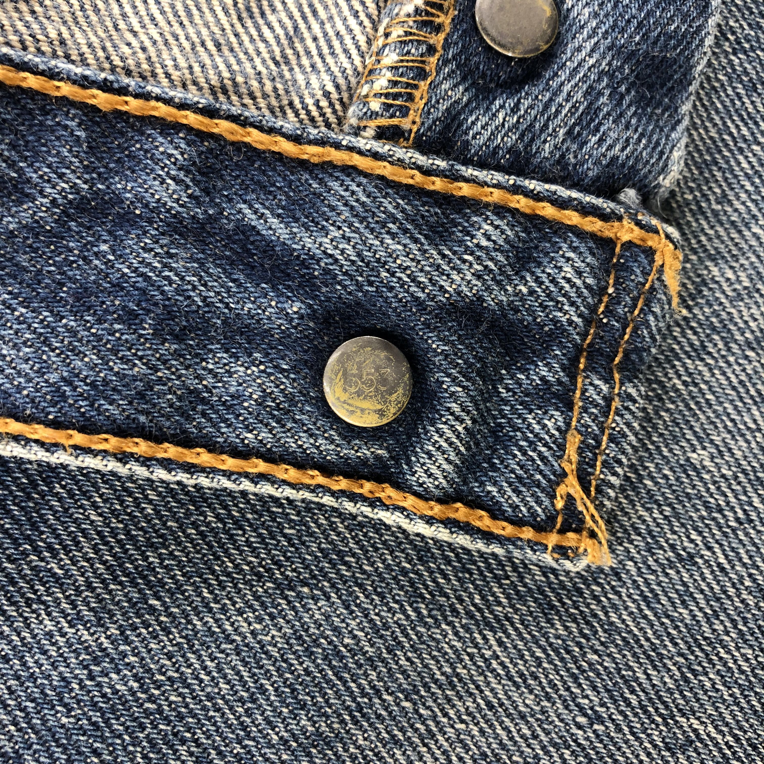 Levi's × Vintage Vintage Blue Wash Levis 501 Jeans-JM2895 Size US 35 - 13 Thumbnail