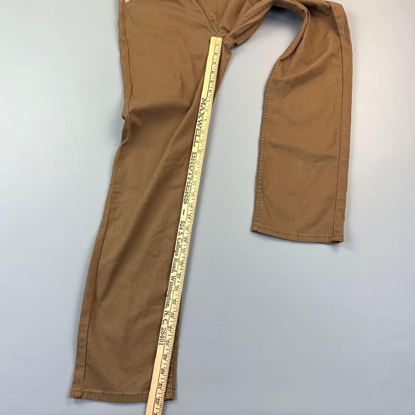 Levi's VINTAGE Levi's 514 Pants Mens 30x32 Brown Straight Fit Stretch Casual Flat Front Chino Size US 30 / EU 46 - 2 Thumbnail