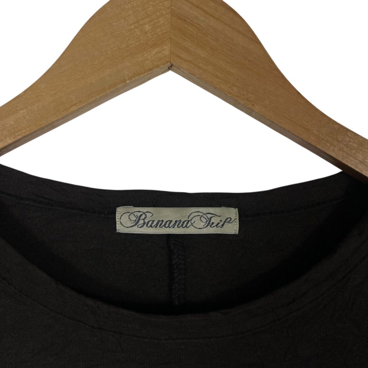 Vintage Banana Trip “Become Independent” Graphic T-Shirt Japanese Size US M / EU 48-50 / 2 - 3 Thumbnail