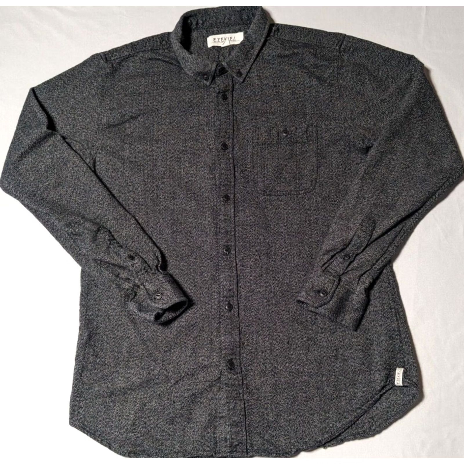 Vintage EZEKIEL Men Large Charcoal Heavy Cotton Long Sleeve Button-Down Shirt Size US L / EU 52-54 / 3 - 2 Thumbnail