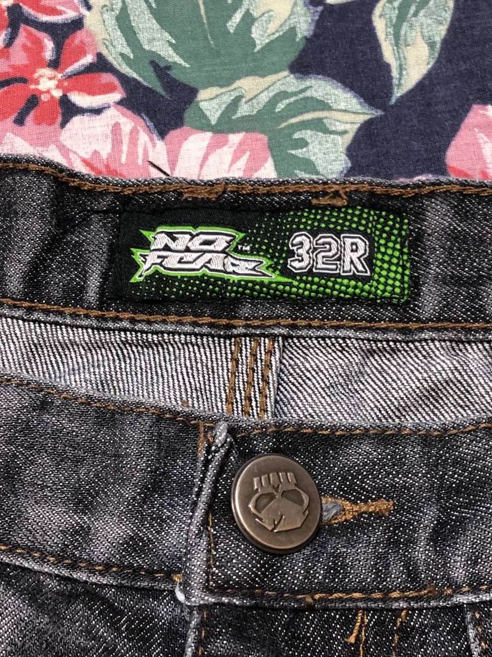 No Fear Vintage No Fear Faded Denim Jeans Size 32 Size US 32 / EU 48 - 2 Thumbnail
