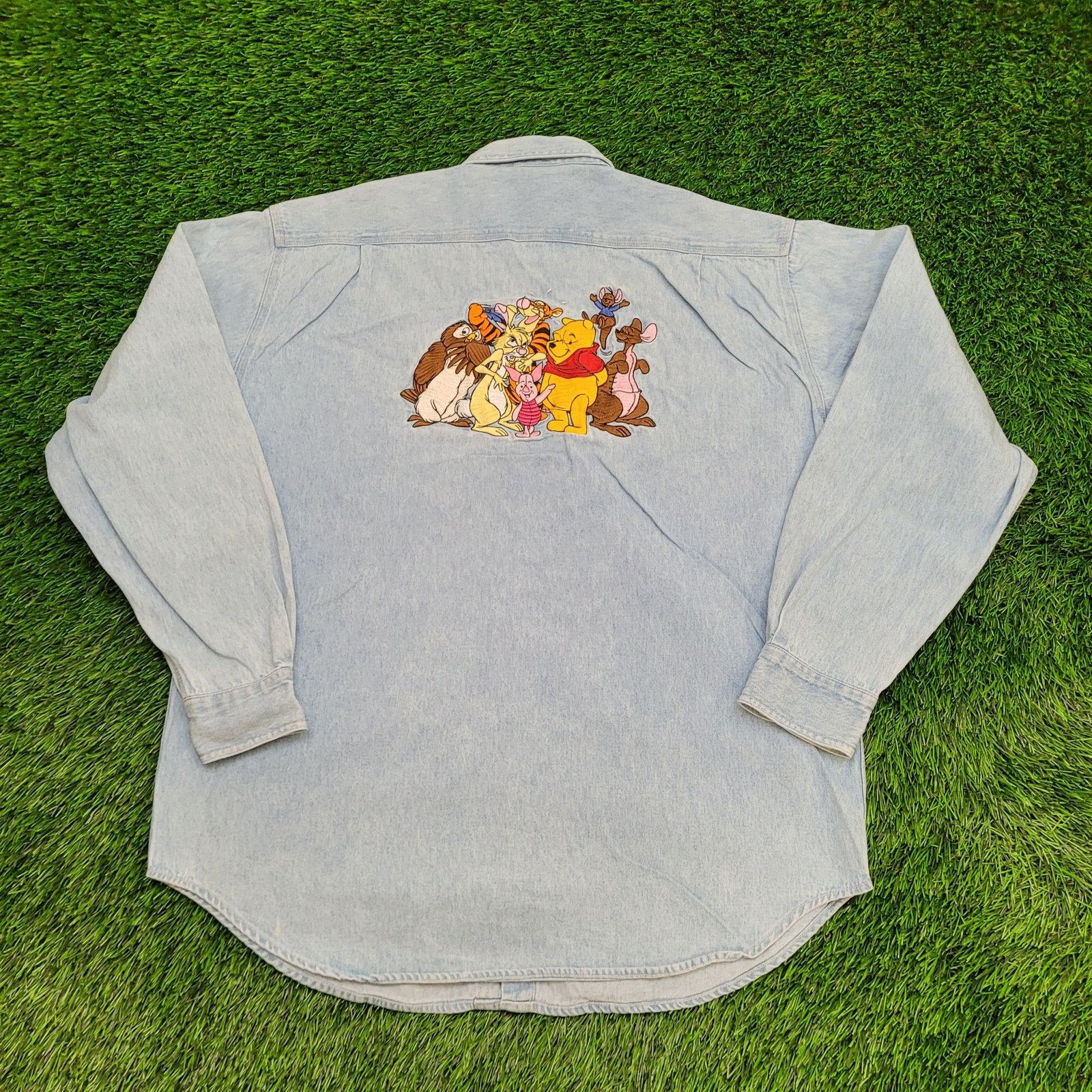 Disney Vintage Disney Winnie-the-Pooh Denim Button Shirt M/L 23x30 Size US M / EU 48-50 / 2 - 1 Thumbnail