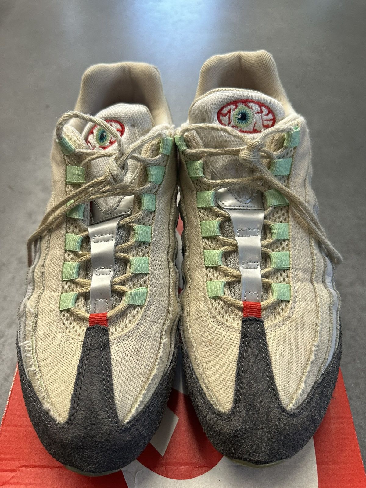 Nike × Vintage 2014 Nike Air Max 95 QS Halloween Mummy Zombie Size US 10 / EU 43 - 8 Thumbnail