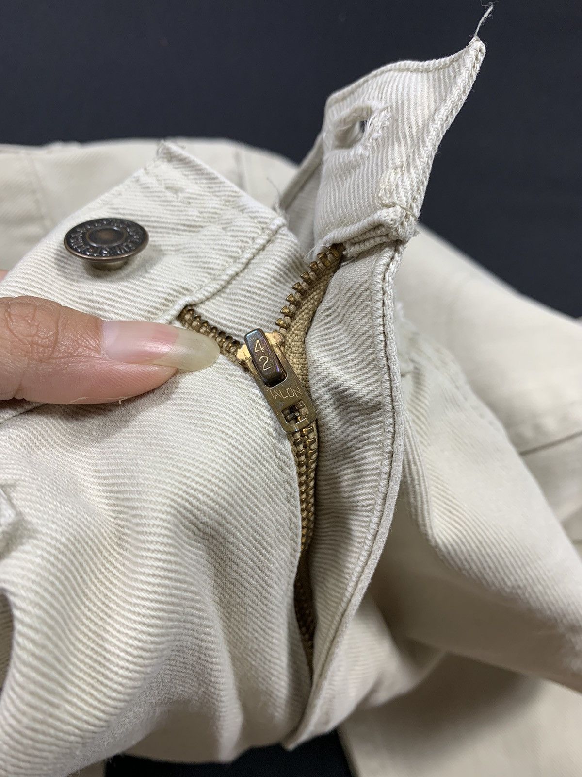 Levi's × Levi's Vintage Clothing × Vintage 1970’s Levis White Tab Jeans Size US 28 / EU 44 - 3 Thumbnail