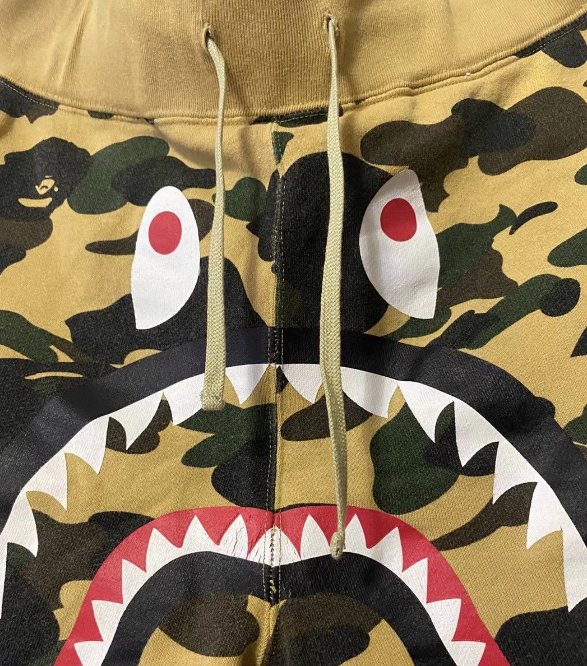 Bape BAPE classic shark shorts J35 Size US 34 / EU 50 - 2 Thumbnail
