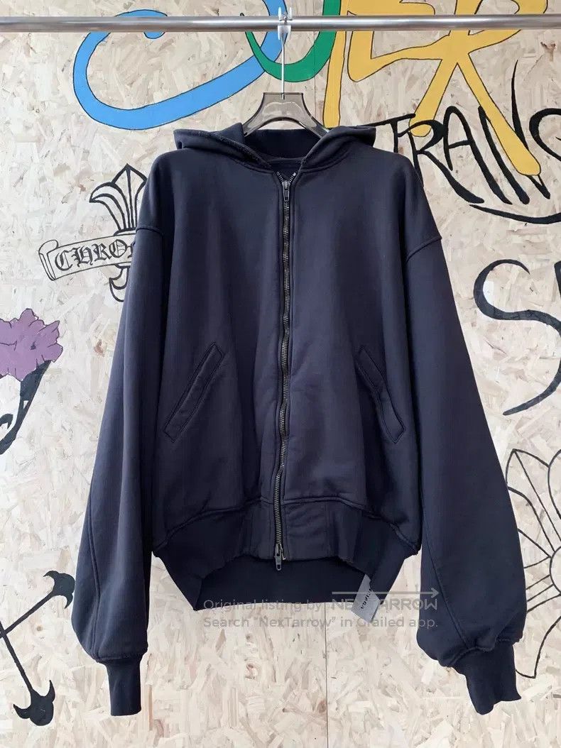 Balenciaga Balenciaga Reversed Letter Zip Hoodie Size US S / EU 44-46 / 1 - 1 Thumbnail