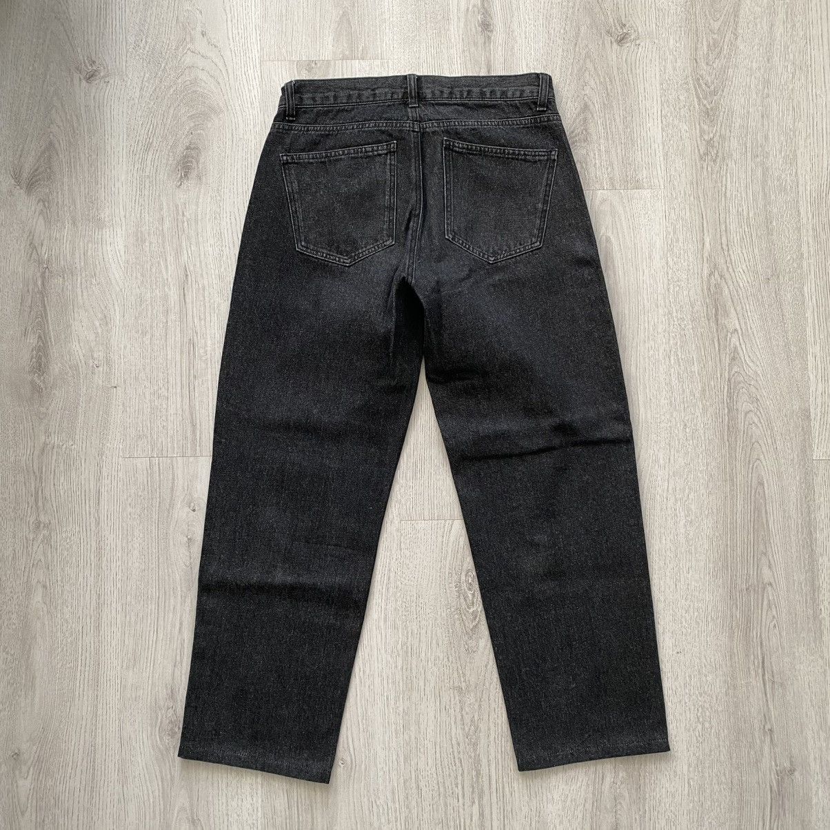 Designer × Japanese Brand 3.3 Field Trip Black Denim Jeans Size 28" / US 6 / IT 42 - 2 Thumbnail