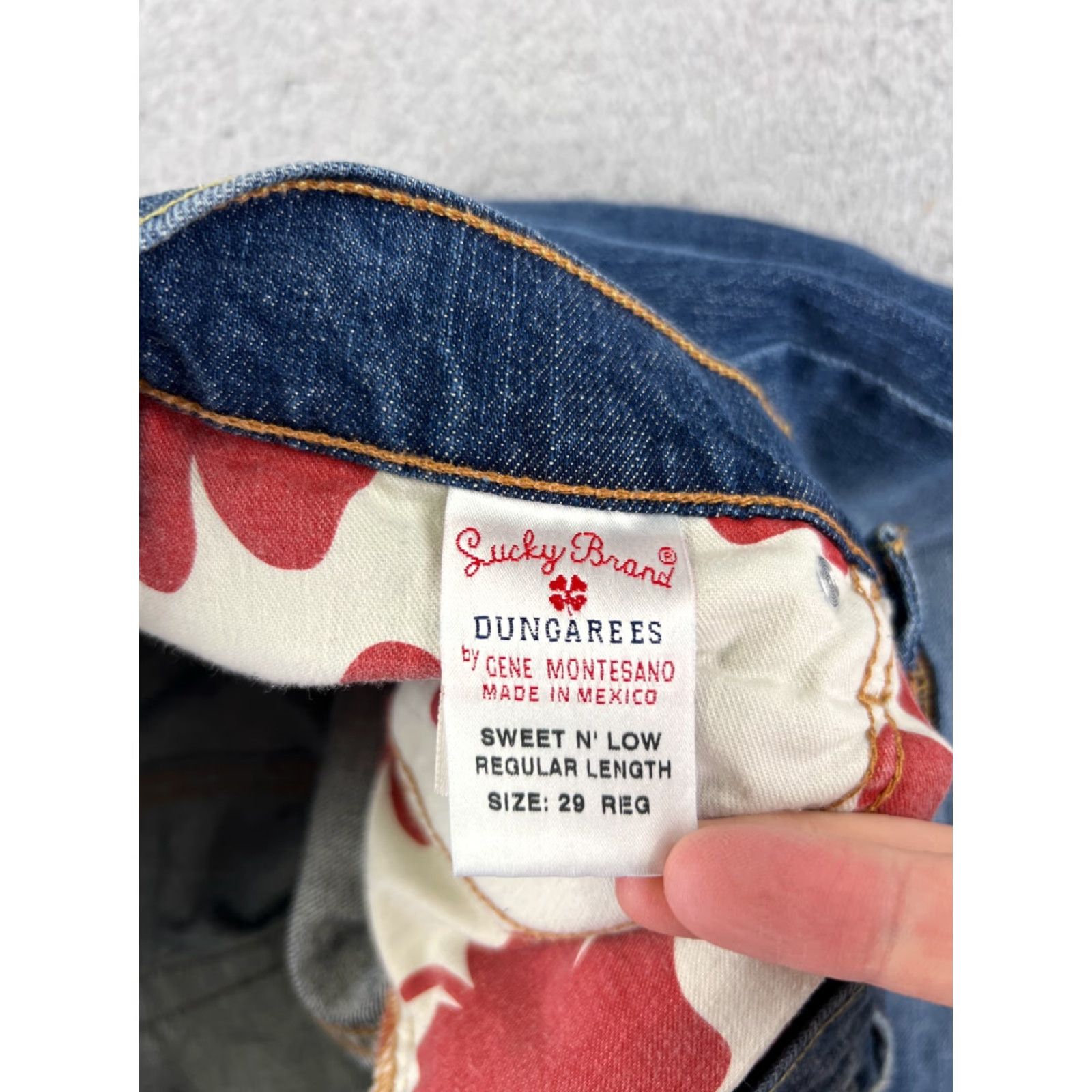 Lucky Brand VINTAGE Lucky Brand Jeans Women 29 Blue Denim Flared Crop Low Rise 5-Pocket 24 Inseam Button Zip Cotton Blend Size 29" - 3 Thumbnail