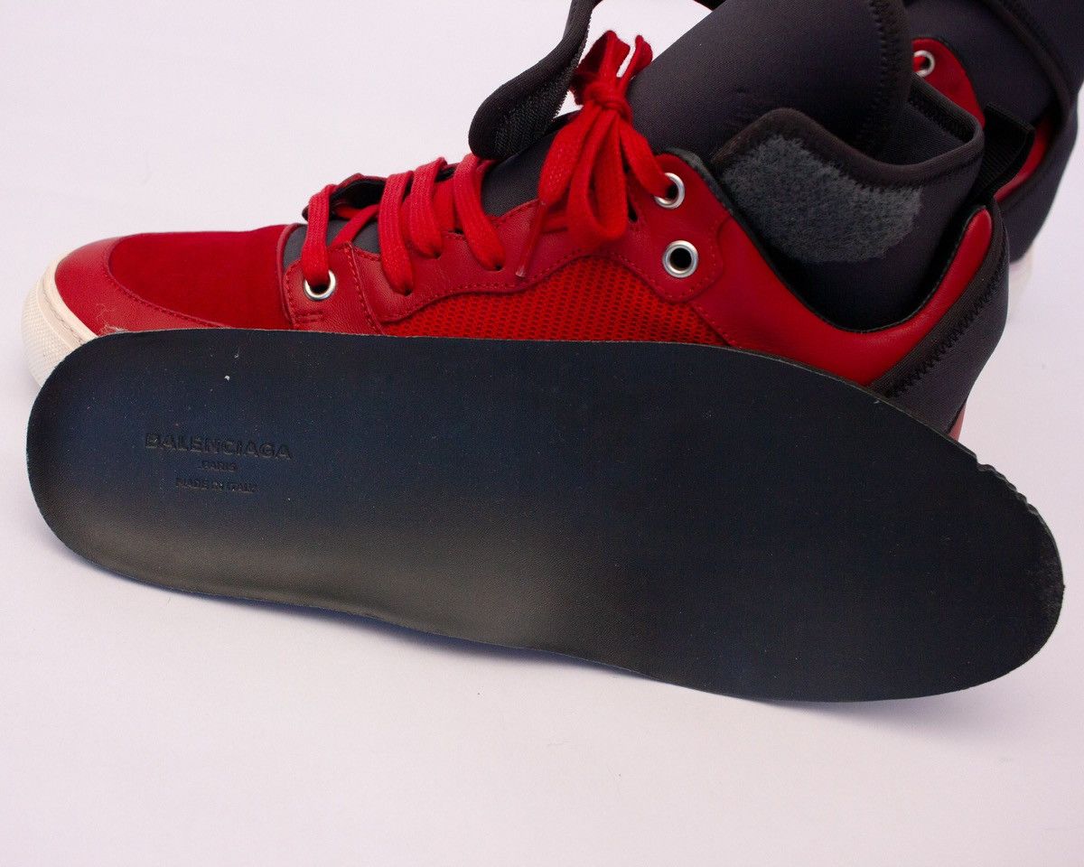 Balenciaga Balenciaga Mens Red Navy Blue Neoprene Strap High Top SZ:6US Size US 6 / EU 39 - 14 Thumbnail