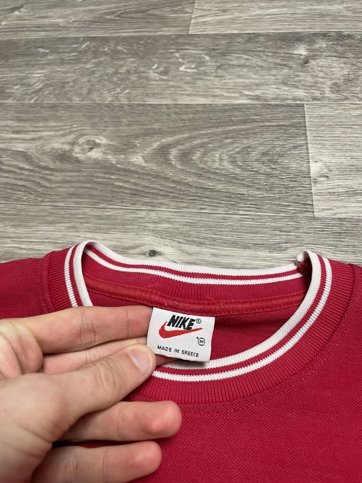 Nike Vintage Nike Red T-Shirt 90s Size M Size US M / EU 48-50 / 2 - 6 Thumbnail