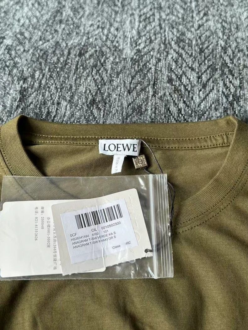 Loewe LOEWE Embroidered logo short sleeves Size S / US 4 / IT 40 - 3 Thumbnail