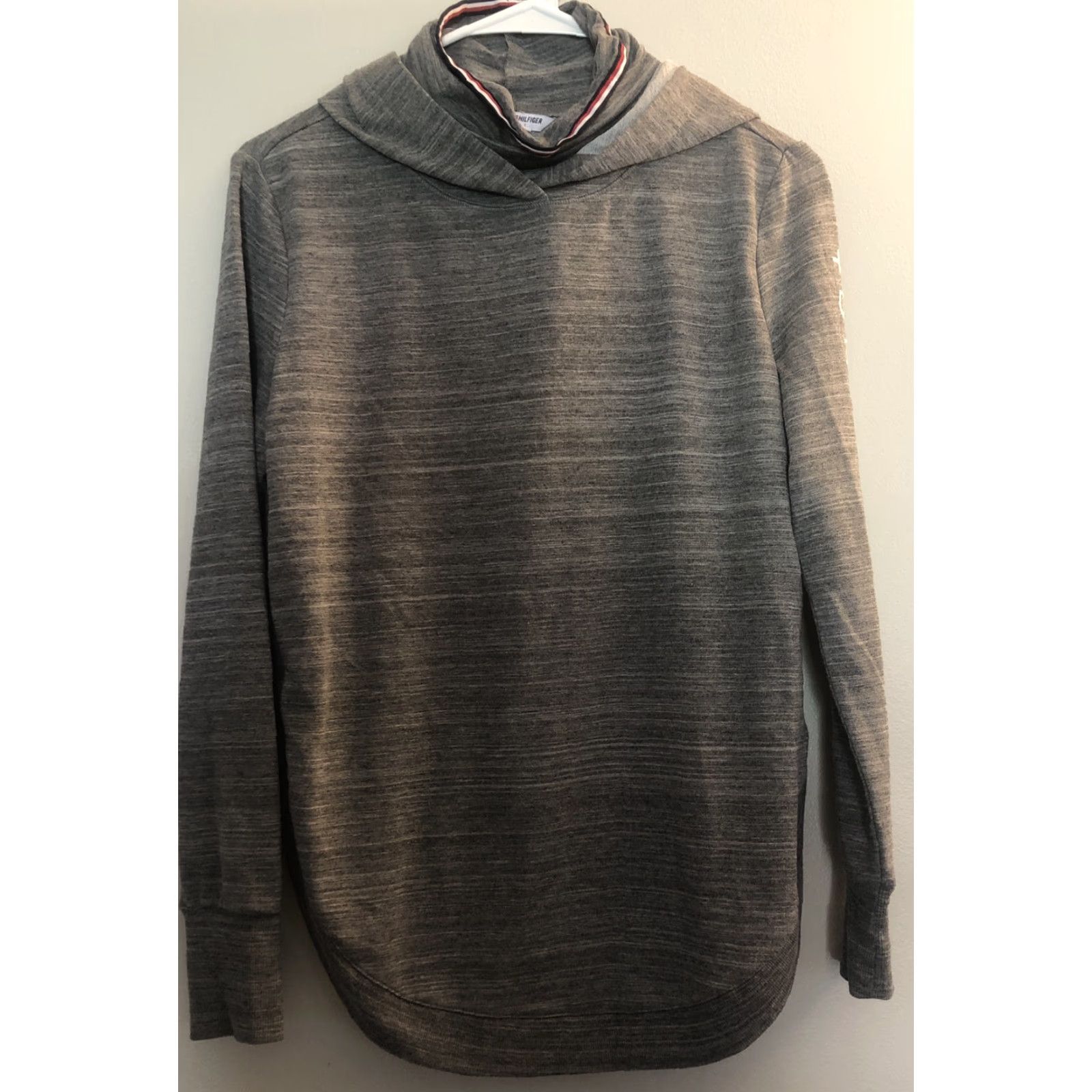 Tommy Hilfiger Tommy Hilfiger Women's Gray Hooded Logo Long Sleeve Top Sweatshirt Sz XXS Size XXS / US 00 / IT 34 - 2 Thumbnail