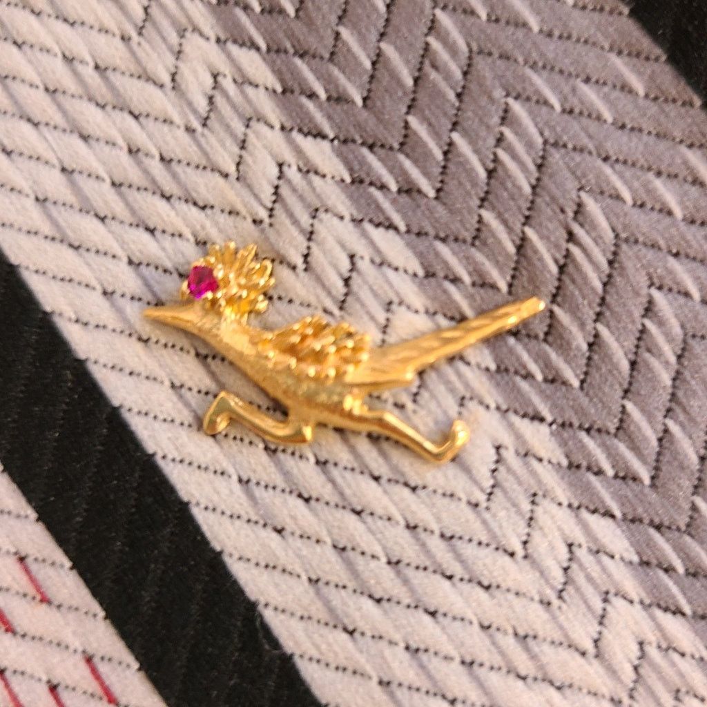 Vintage Vintage 70s EZ clip on stripped tie with gold roadrunner pin Size ONE SIZE - 4 Thumbnail