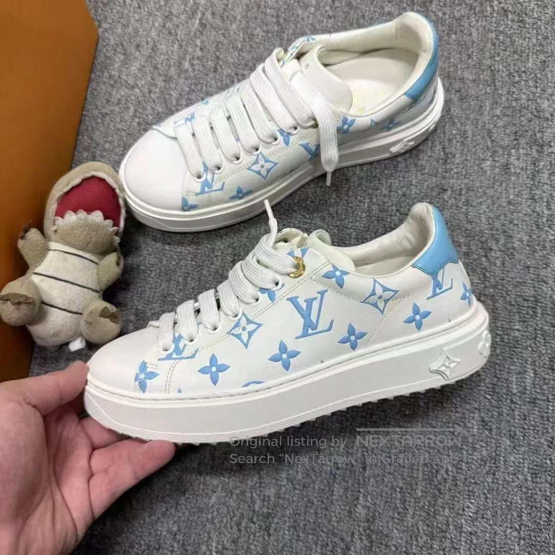 Louis Vuitton Louis Vuitton Blue Monogram Platform Shoes. Size US 5 / IT 35 - 2 Thumbnail