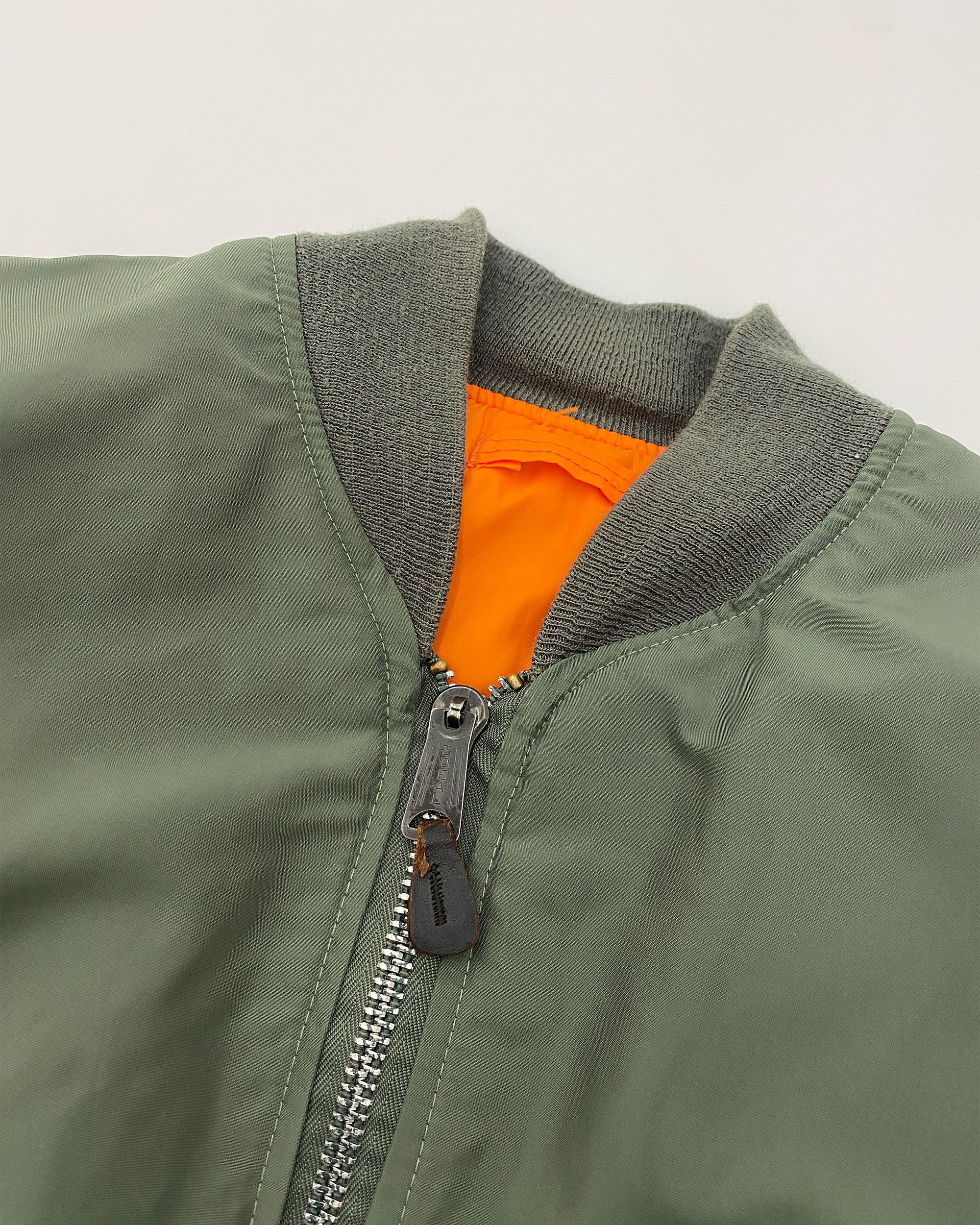 Vintage 1980s Made in USA MA-1 Bomber Jacket Size US M / EU 48-50 / 2 - 3 Thumbnail