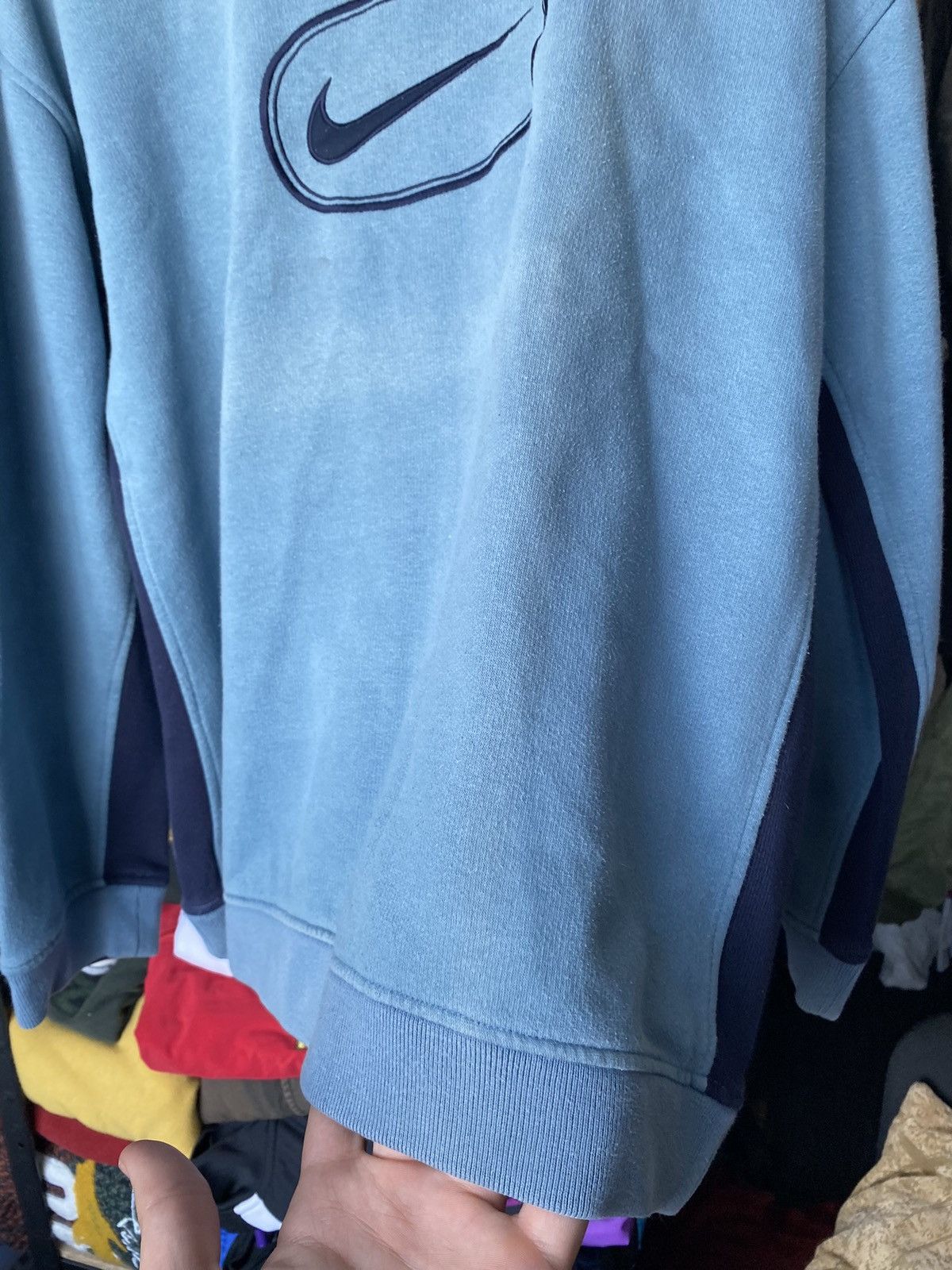 Nike × Vintage 🔥Nike Vntg Sun Faded Washed Blue Swoosh Big Logo Sweatshirt Size US L / EU 52-54 / 3 - 9 Thumbnail