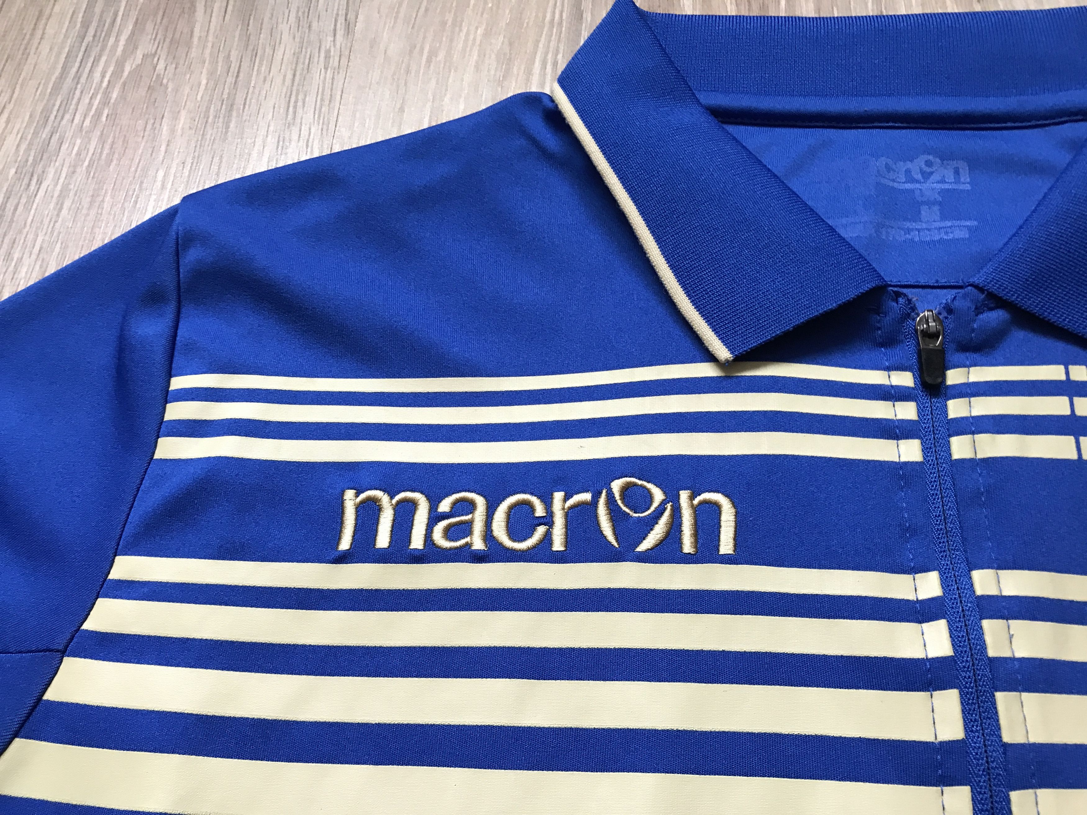 Macron × Vintage Vintage Macron Leeds United Polo Shirt 2013-2014 Size US M / EU 48-50 / 2 - 6 Thumbnail