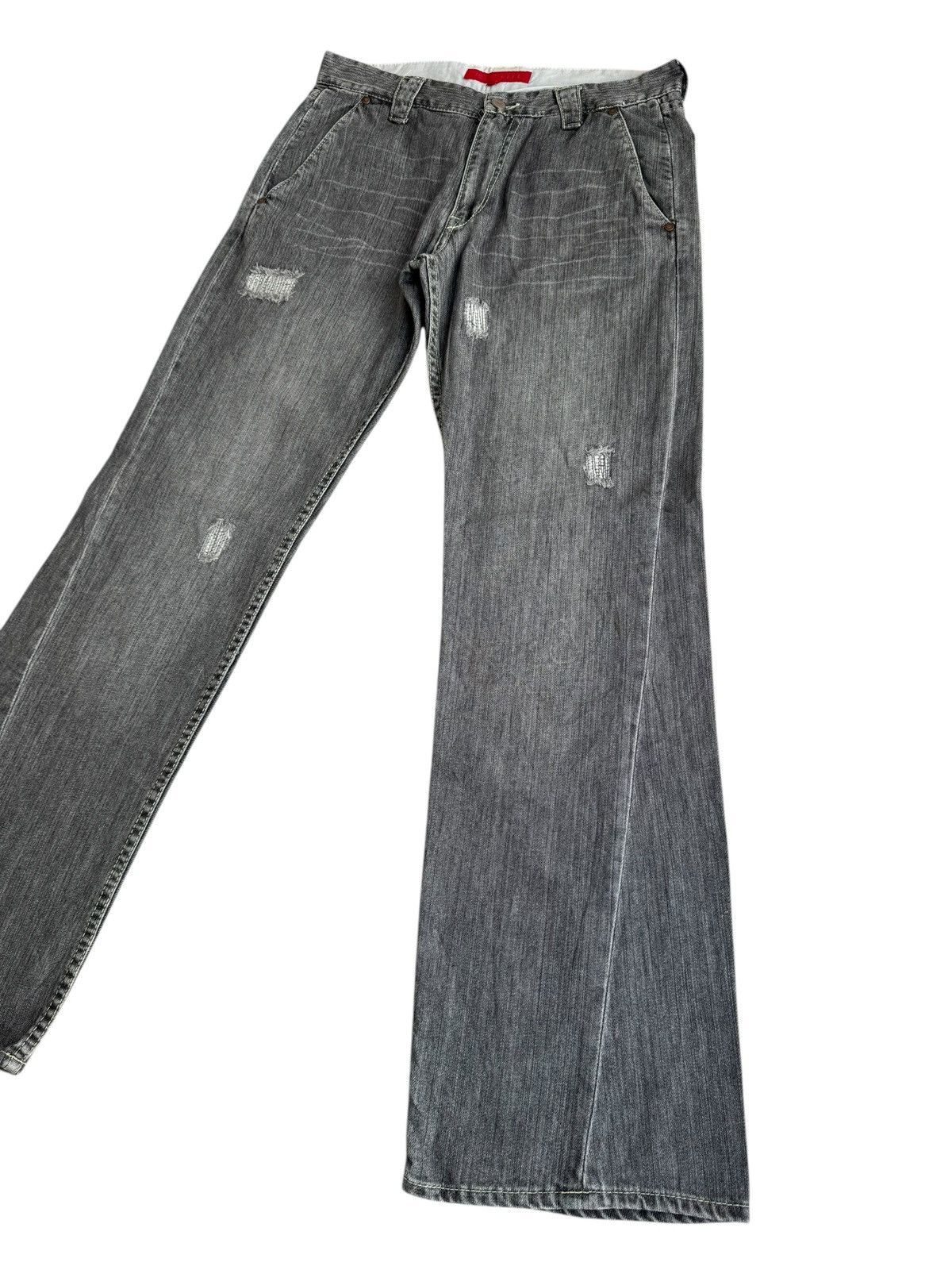 If Six Was Nine × Japanese Brand × Le Grande Bleu (L.G.B.) 🔥Vintage Distressed Y2k Fcuk Jeans Flare Size US 31 - 4 Thumbnail