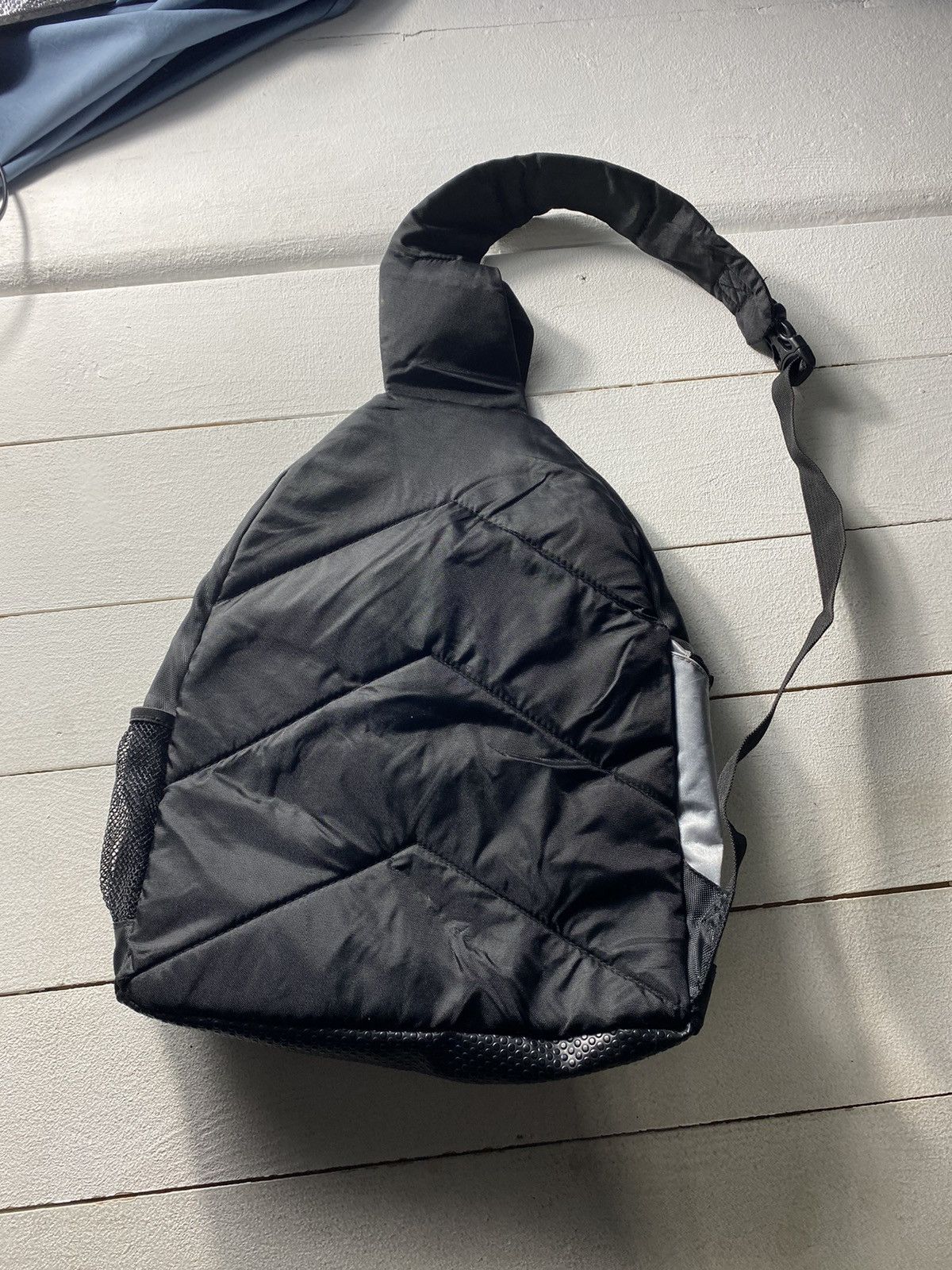 If Six Was Nine × Japanese Brand 2004 Alien Predator Futurism Sling Cross Bag Opium Vintage Size ONE SIZE - 6 Thumbnail