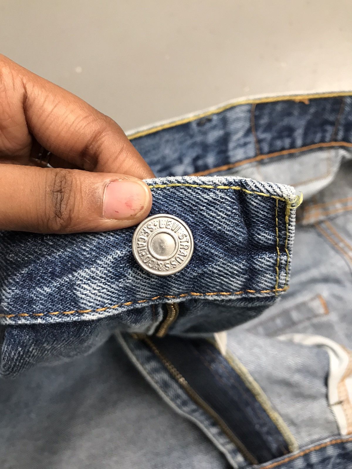 Levi's Vintage Levi’s Strauss & co 550 straight denim Size US 40 / EU 56 - 10 Thumbnail