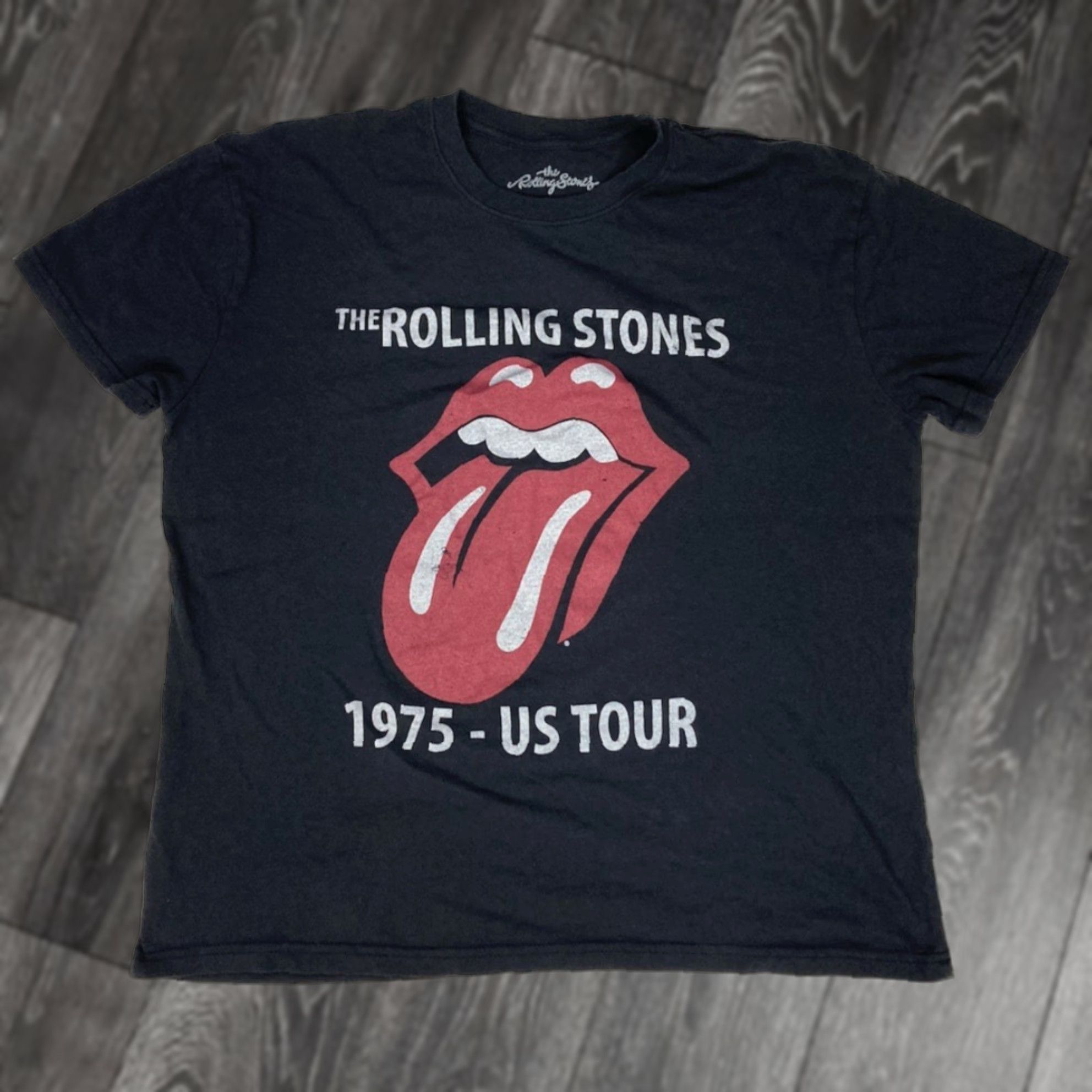 Vintage VINTAGE The Rolling Stones 1975 US Tour Graphic T-shirt Women Large Black Band Music Shirt Size L / US 10 / IT 46 - 1 Thumbnail