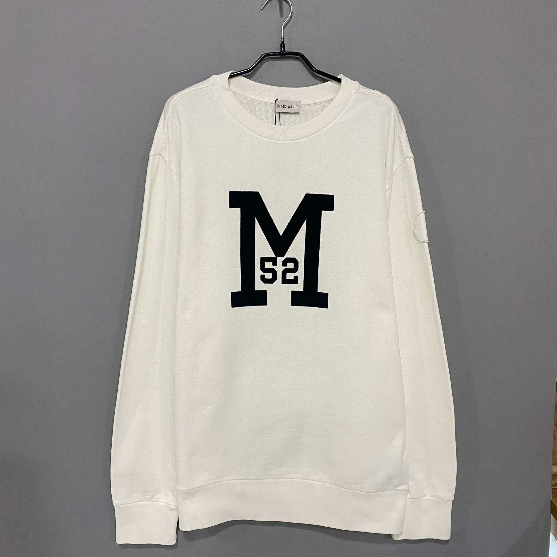 Moncler Moncler Retro White Hoodie XL Men Size US XL / EU 56 / 4 - 1 Thumbnail