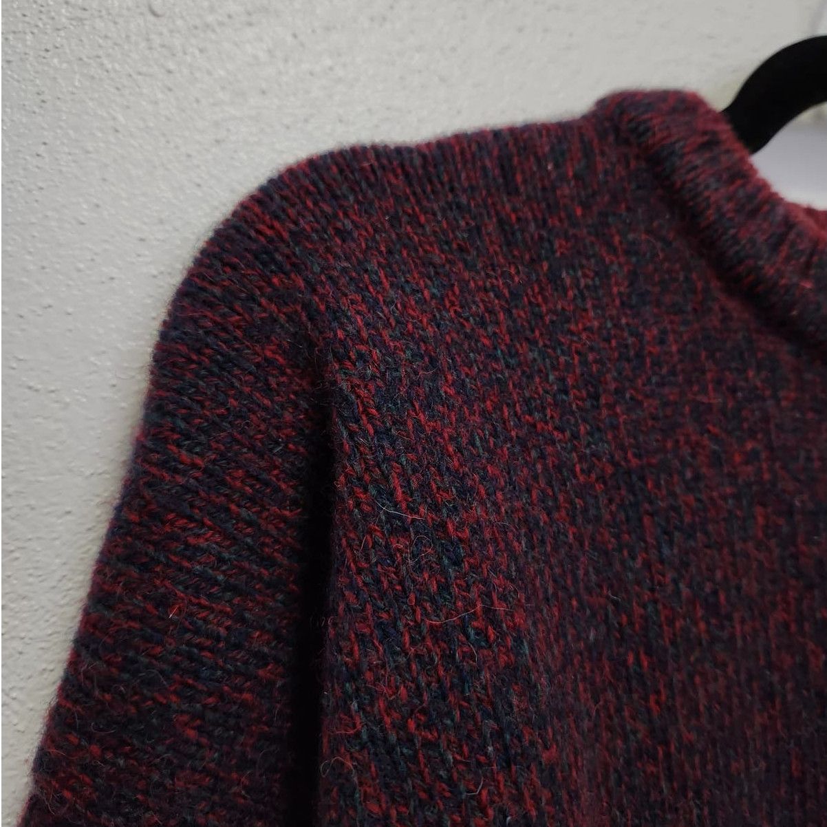 Vintage Vintage Woolrich Wool Sweater 90s Large Red Blue Green VTG Size US L / EU 52-54 / 3 - 3 Thumbnail