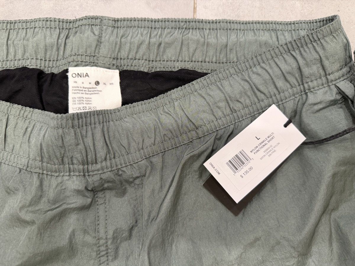 Onia Onia Nylon Crinkle Multi Functional Shorts in Pine Size US 32 / EU 48 - 3 Thumbnail