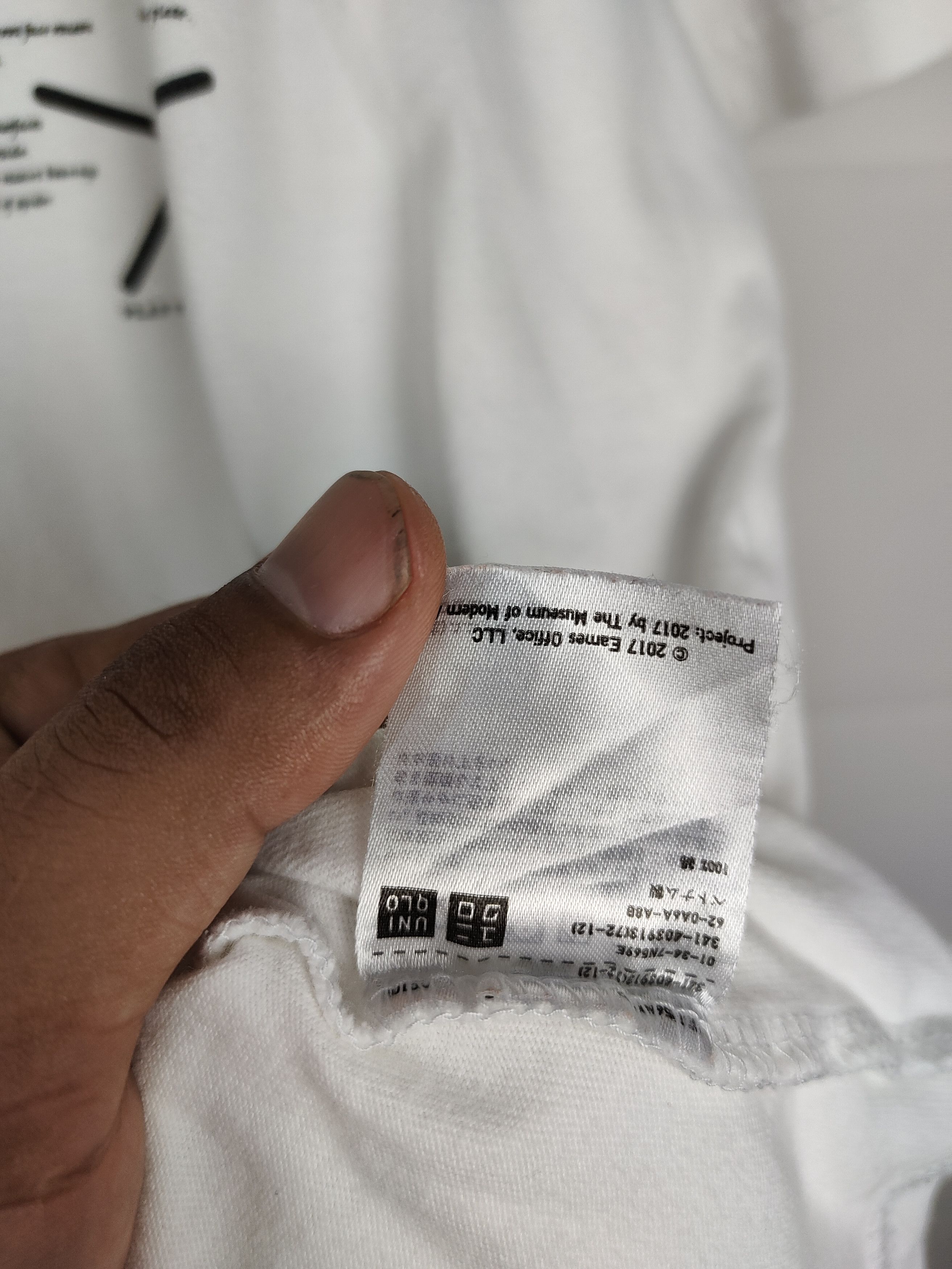 Designer Eames Office x Uniqlo Shirt Size US L / EU 52-54 / 3 - 4 Thumbnail