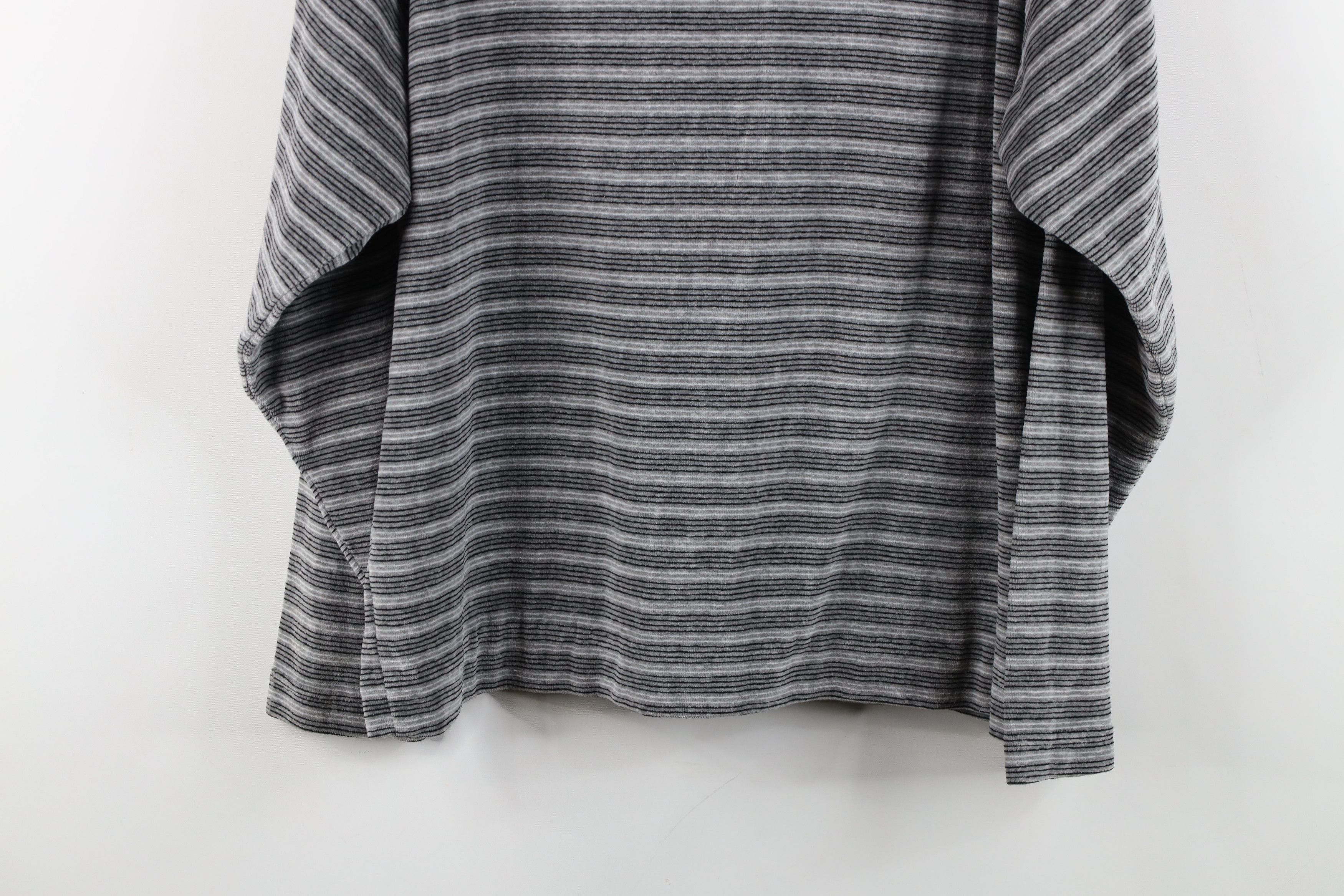 Vintage Vintage 90s Streetwear Velour Striped Long Sleeve Rugby Polo Size US M / EU 48-50 / 2 - 11 Thumbnail