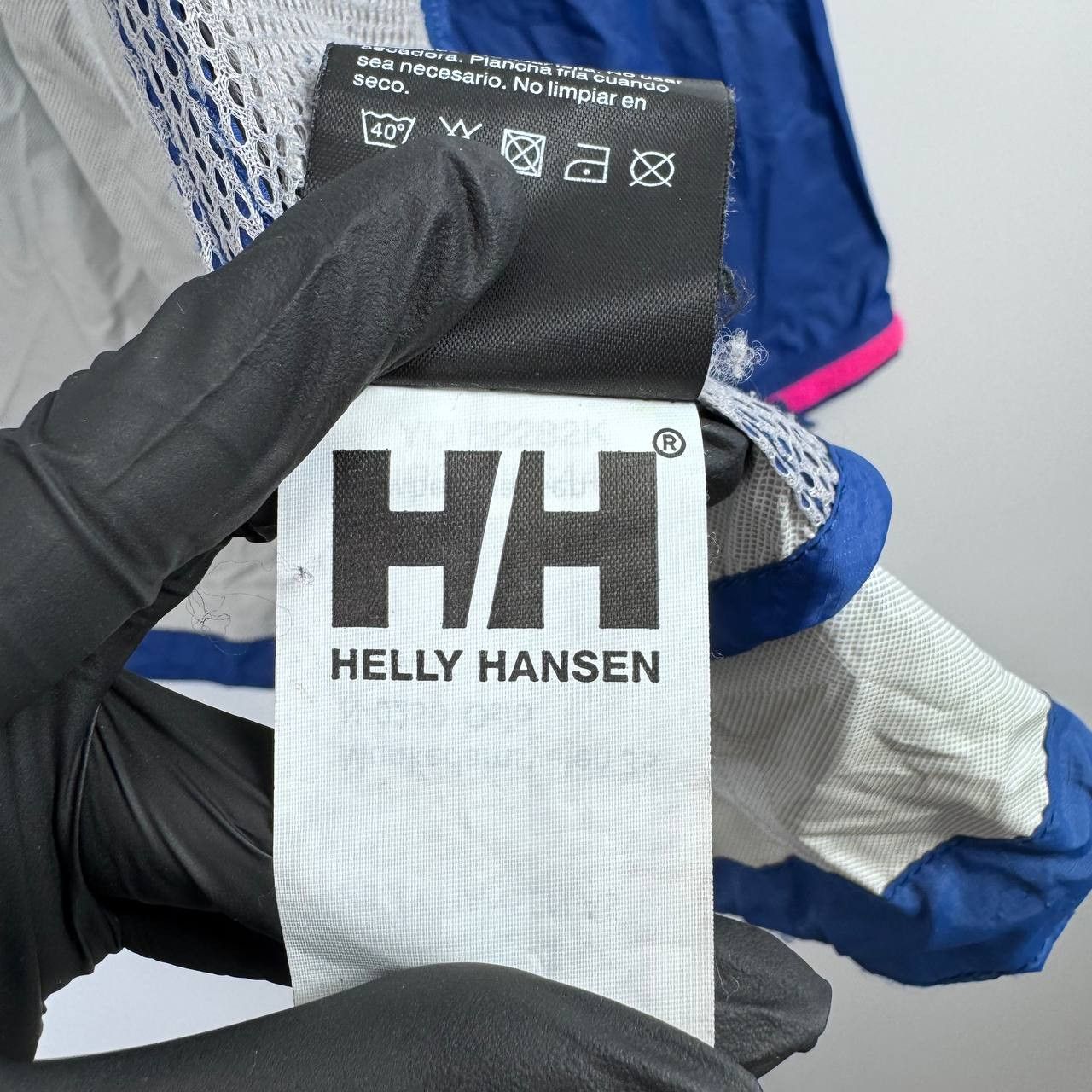 Helly Hansen Helly Hansen Waterproof Jacket Blue Hooded HH Womens Size L Size L / US 10 / IT 46 - 12 Thumbnail