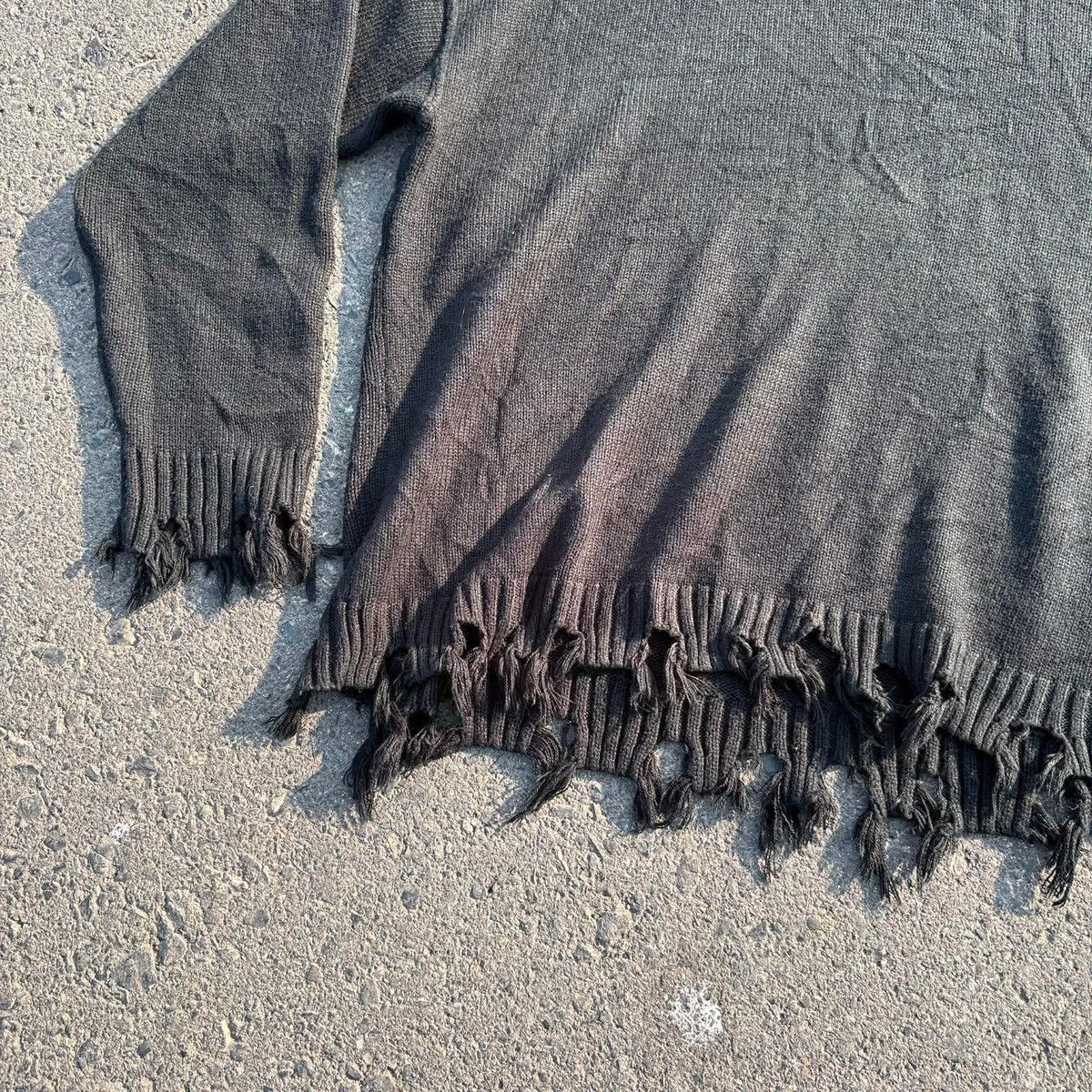 Japanese Brand Distressed Turtleneck Knit Sweater Raw Hem Grunge Archive Size US XL / EU 56 / 4 - 5 Thumbnail