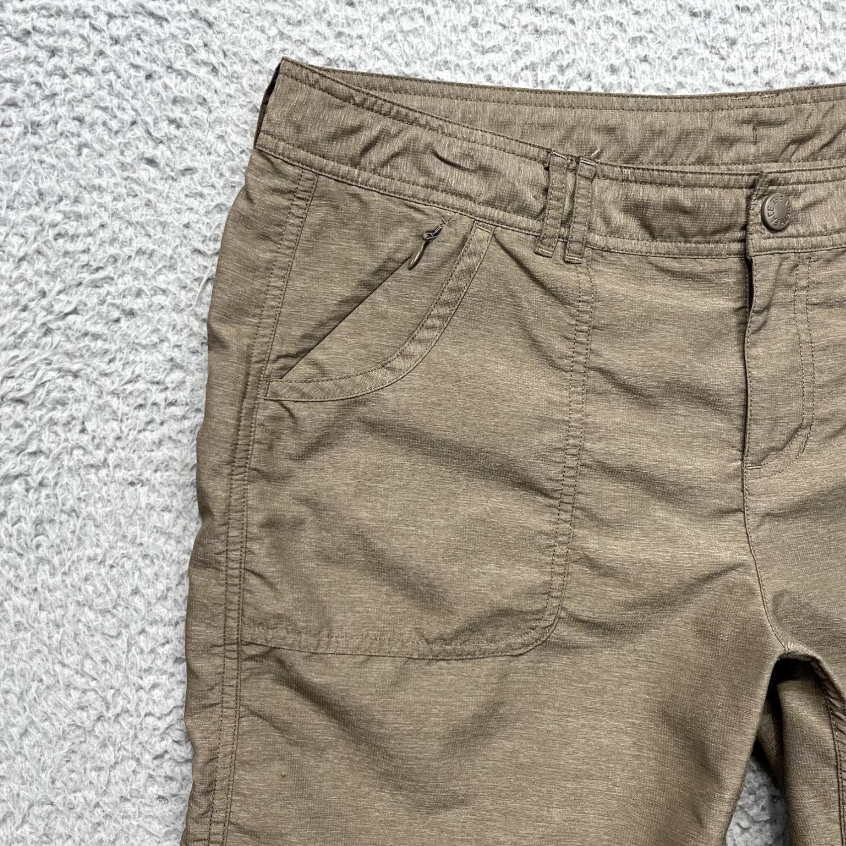 The North Face The North Face Hiking Shorts Womens 14 Brown Roll Cuff Drawstring Pockets Size 36" / US 14 / IT 50 - 2 Thumbnail