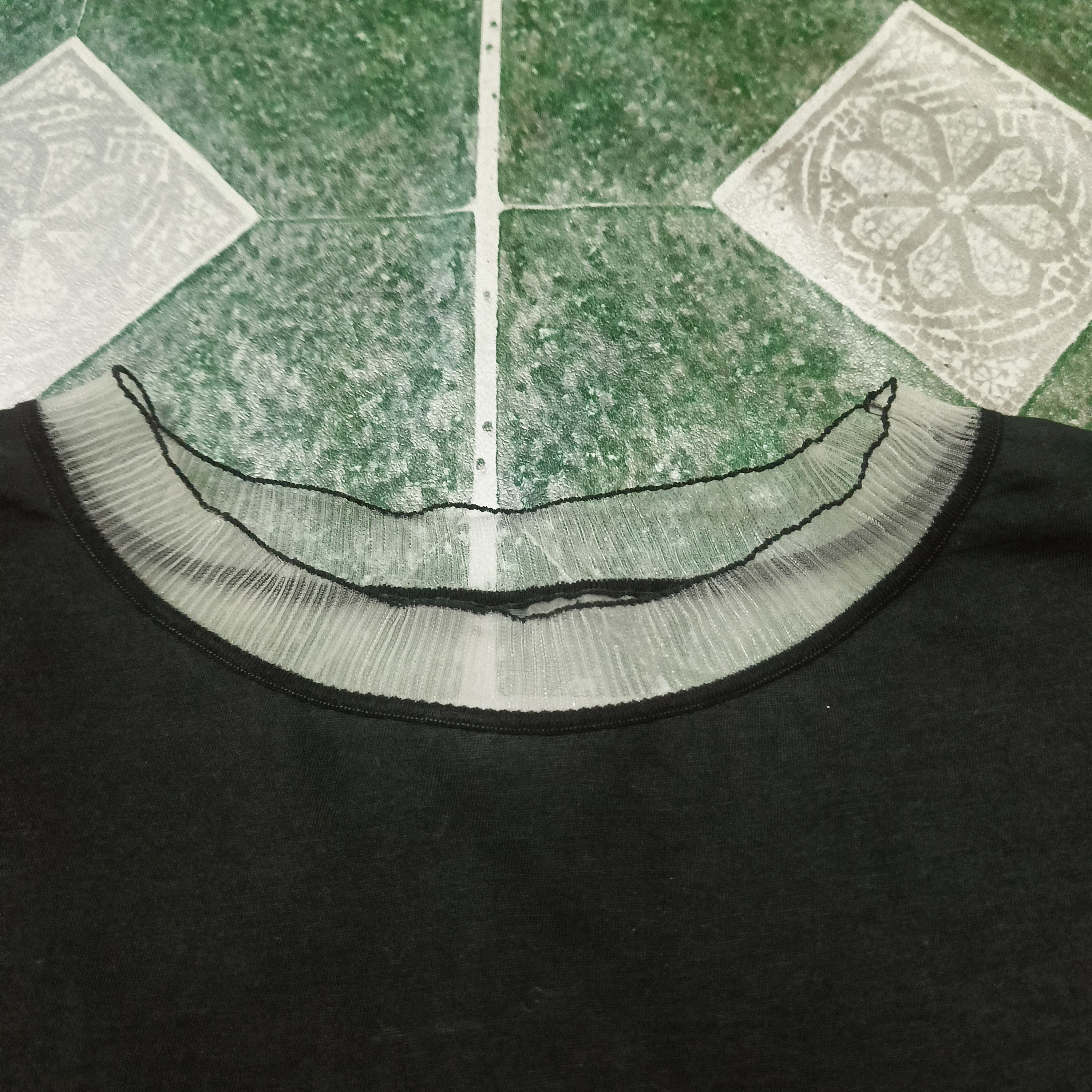 Moncler Moncler t shirt Size XS / US 0-2 / IT 36-38 - 2 Thumbnail