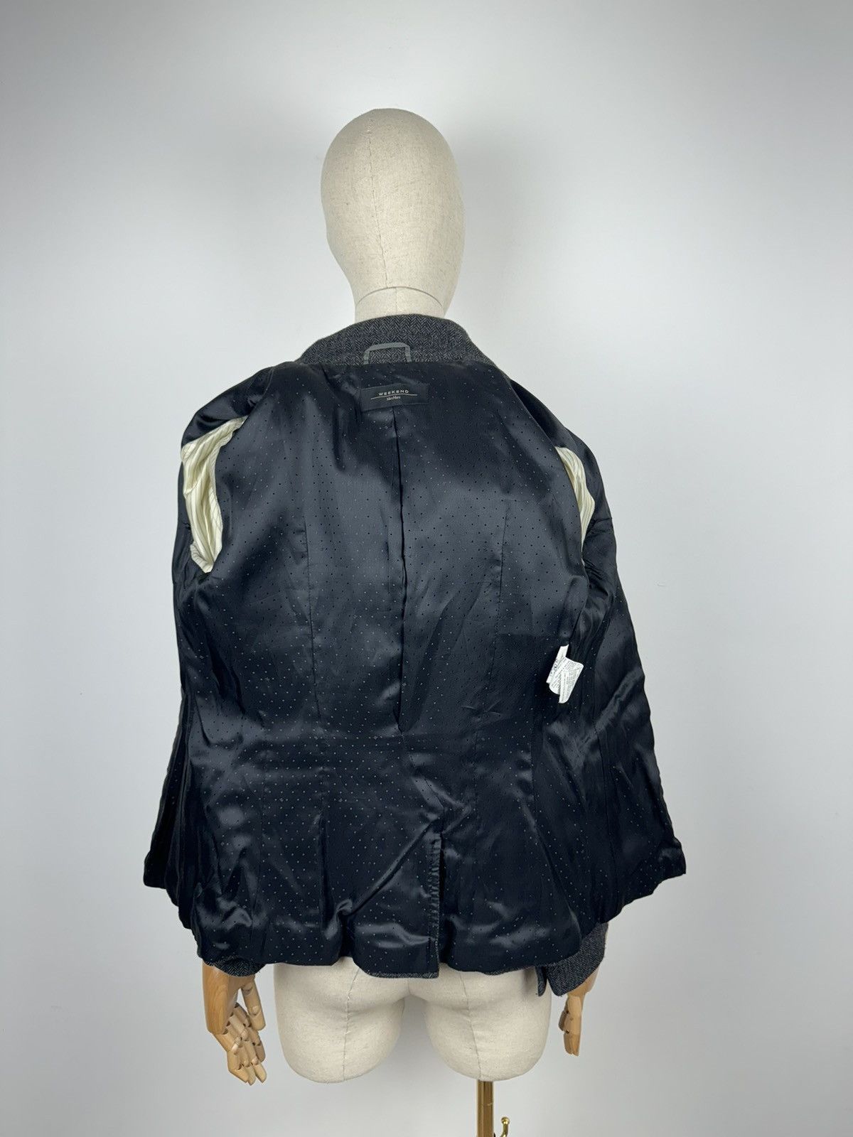 Weekend Max Mara Women’s Weekend Max Mara Wool Coat Blazer size USA 8 Size M / US 6-8 / IT 42-44 - 5 Thumbnail