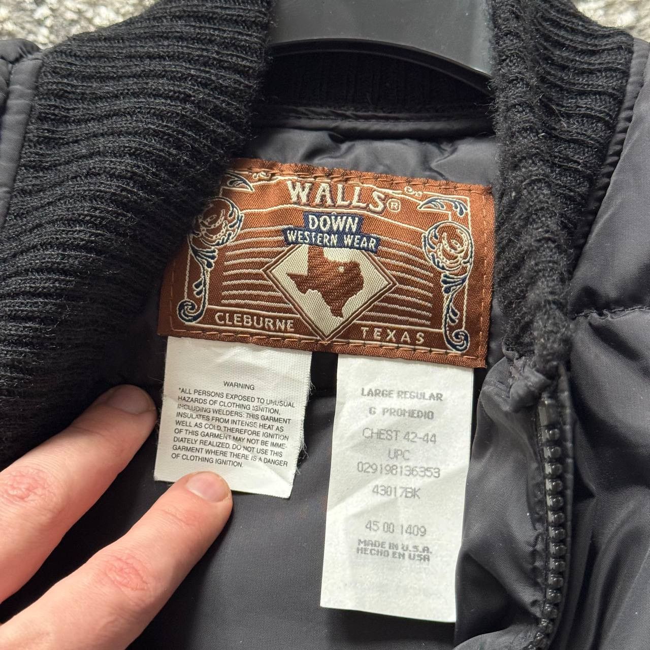Vintage Walls 80s Vintage Quilted Down Blizzard Bomber Jacket Size US L / EU 52-54 / 3 - 6 Thumbnail