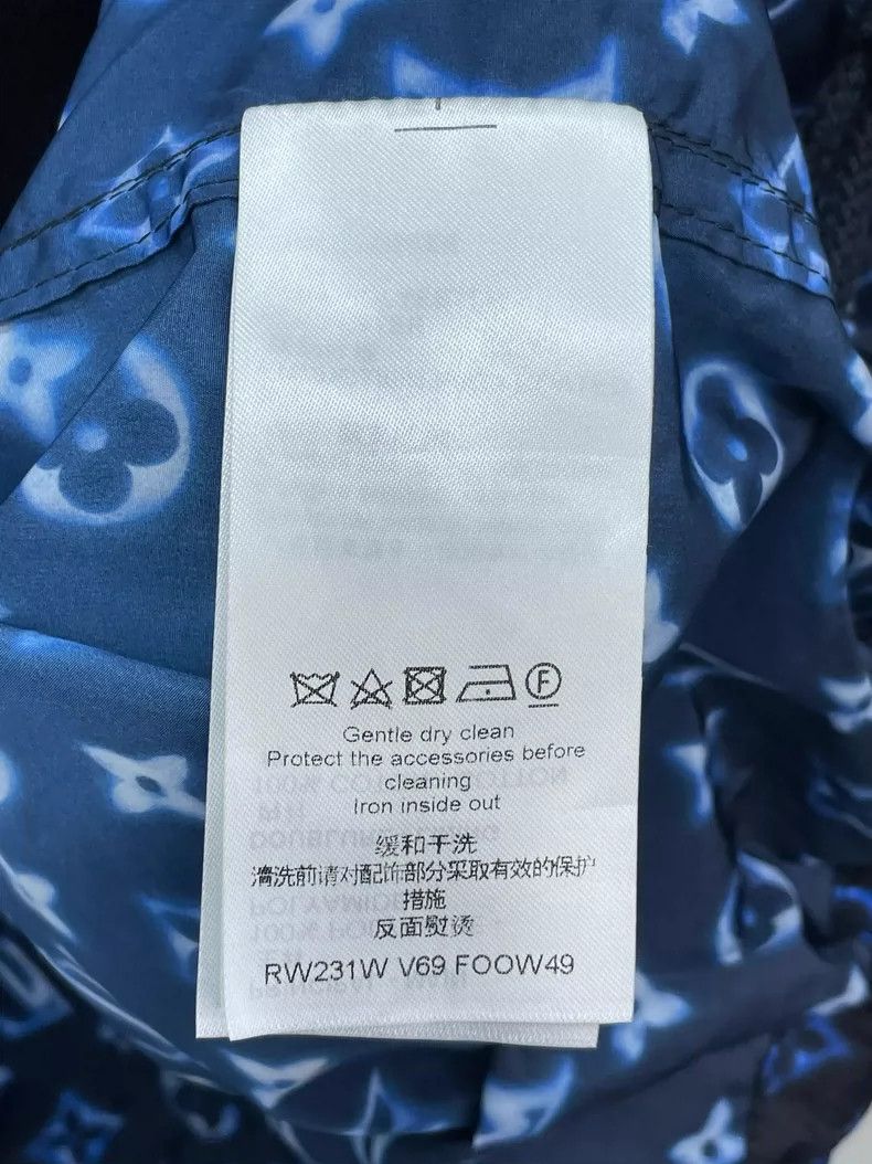 Louis Vuitton LOUIS VUITTON Old-print gradient hooded trench jacket 2504- Size XXS / US 00 / IT 34 - 7 Thumbnail