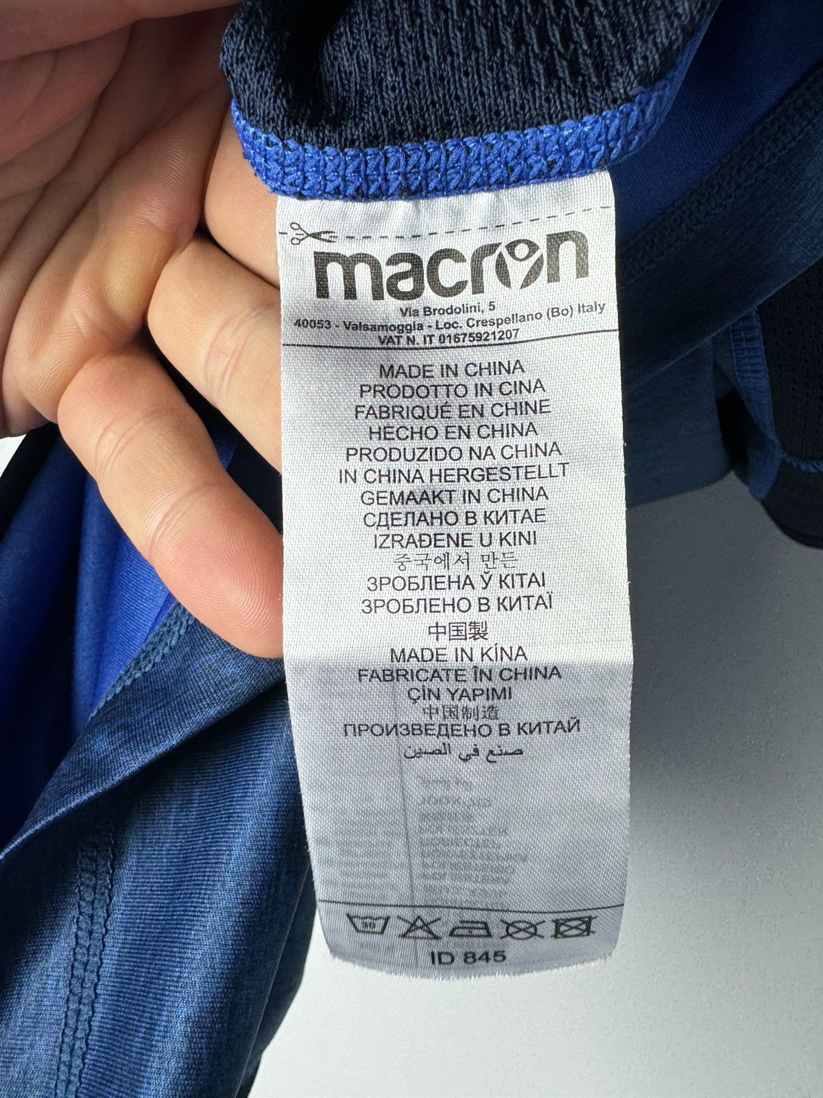 Macron FIR Italy 2018 Rugby Shirt Jersey Macron size S Size US S / EU 44-46 / 1 - 8 Thumbnail