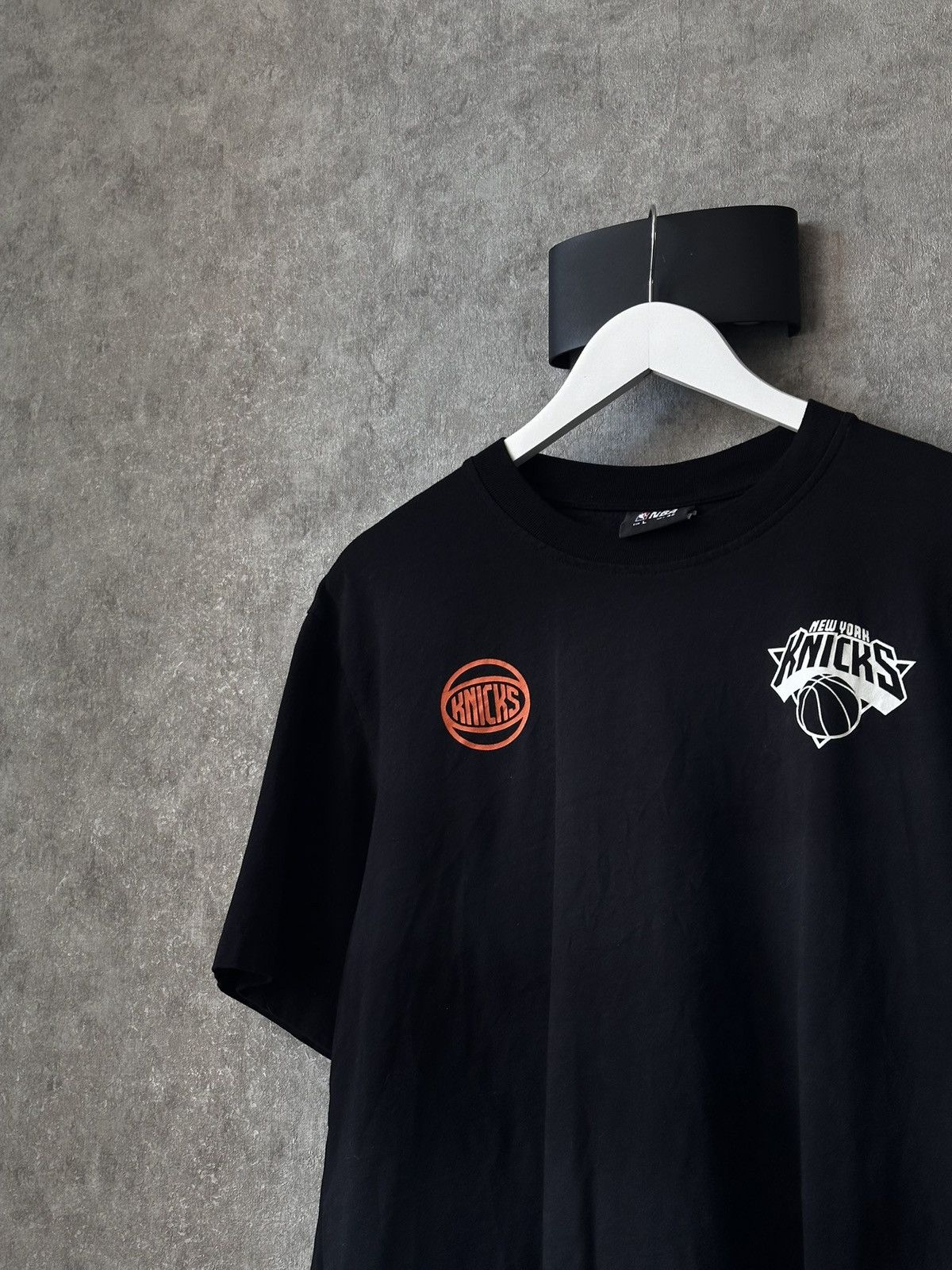 NBA KNICKS NEW YORK T SHIRT Size US M / EU 48-50 / 2 - 5 Thumbnail